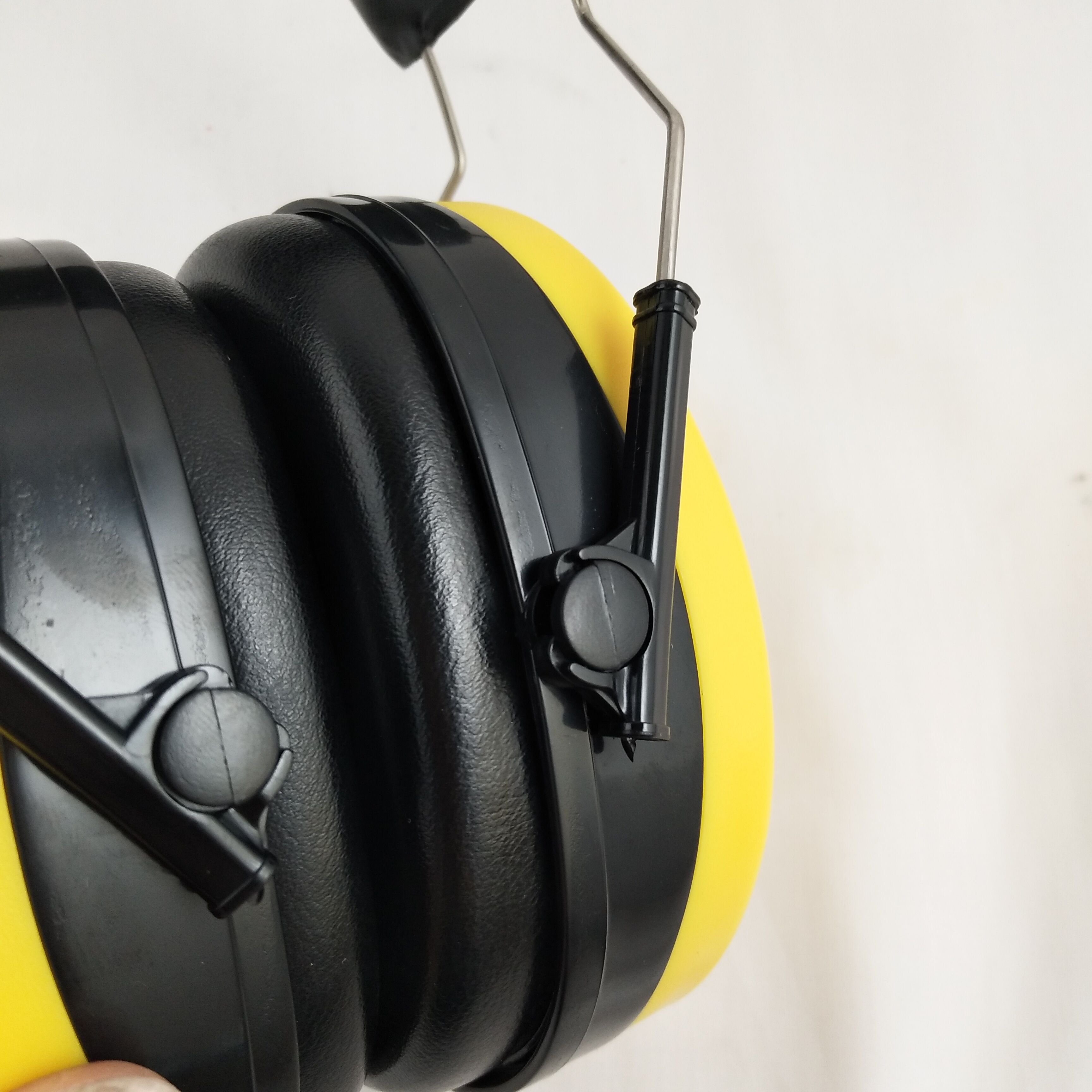 Wholesale Hearing Protection Foldable Anti Noise Reduction Safety Earmuffs Soundproof Sleeping Kids Ear Muffs