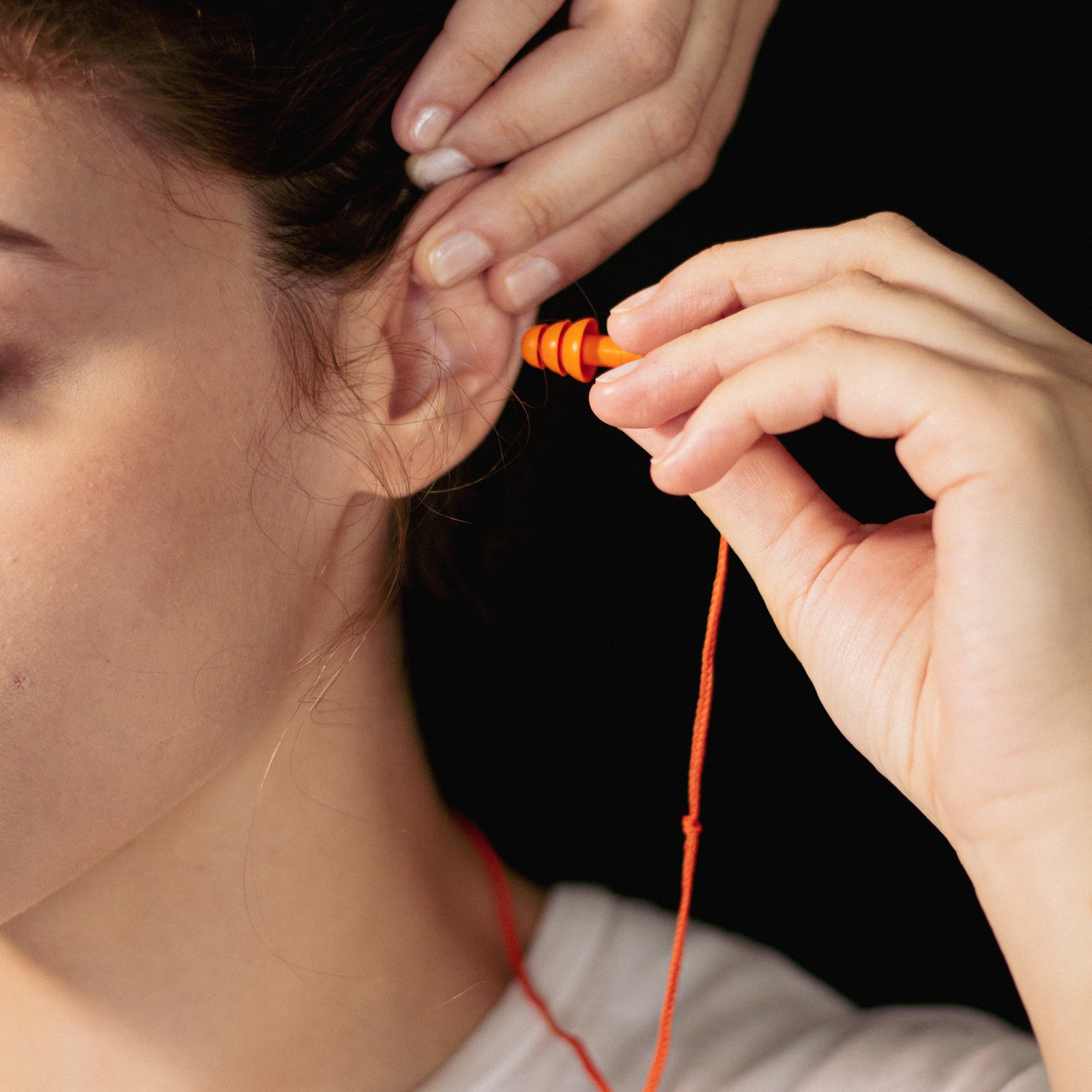 UMP Silicone Earplugs Three Flanges NRR/sf. 18dB Hypoallergenic Reusable Hearing Protection with Cord Option for Noise Reduction