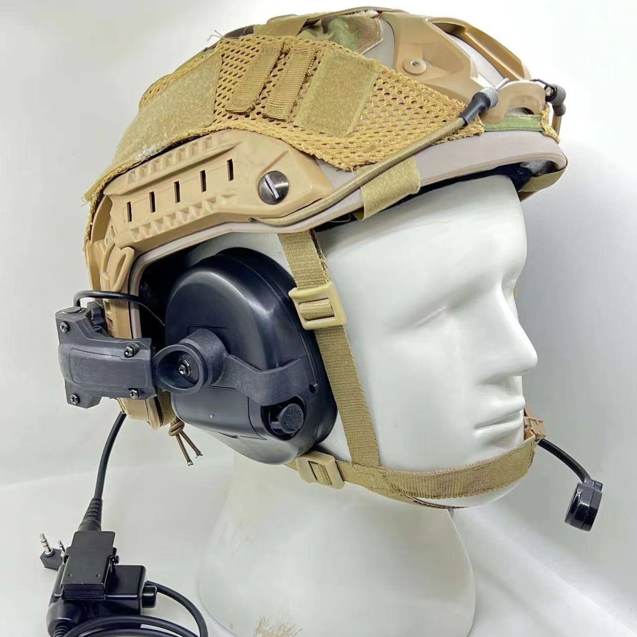 Tactical Shooting Equipment Electronic Noise Reduction Hearing Protection Adult Version Soundproof Earmuffs Ear Defender Muffs