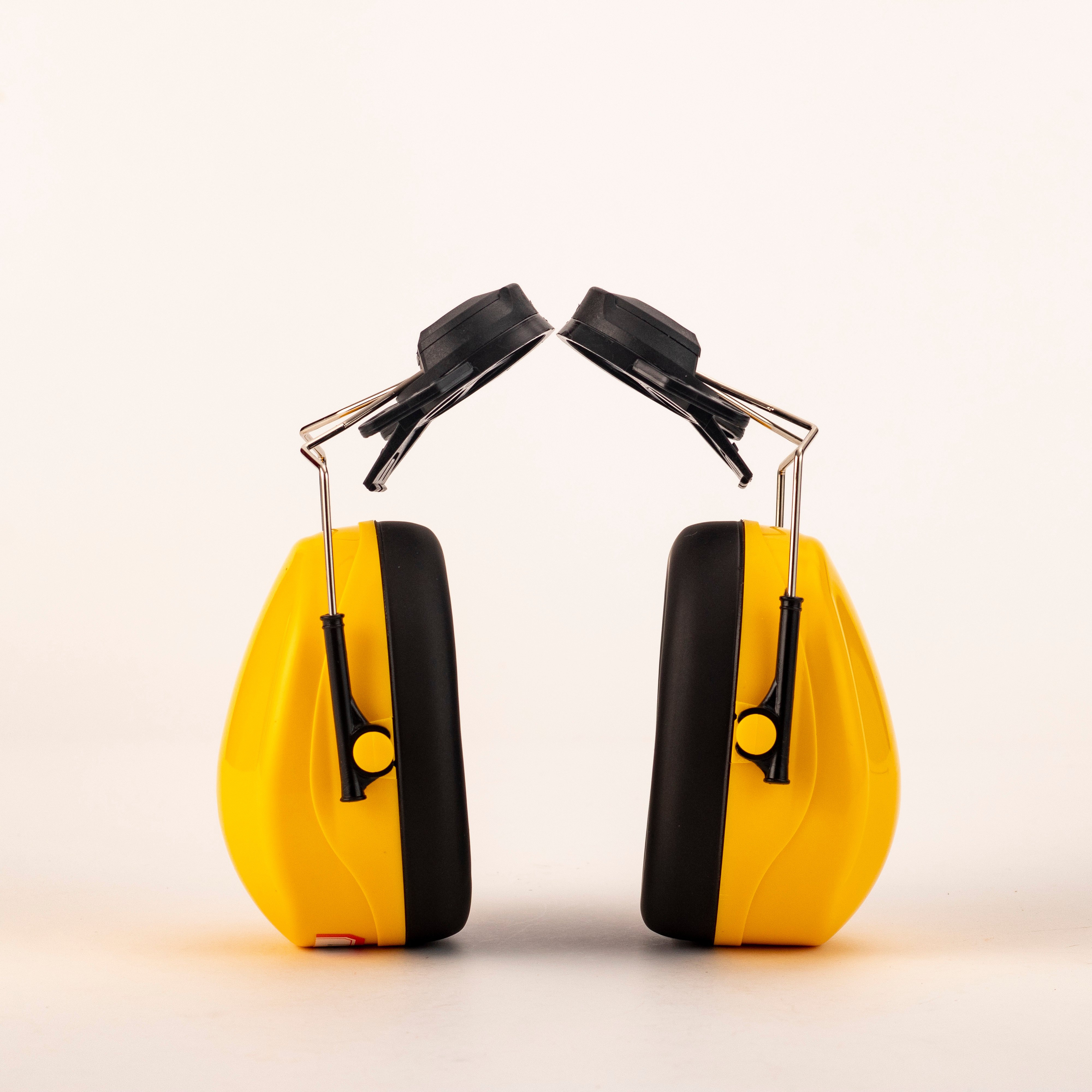 Hearing Protection Working Safety Mounted Earmuffs add with Helmet Hard Hat For Industrial construction Noise Reduction