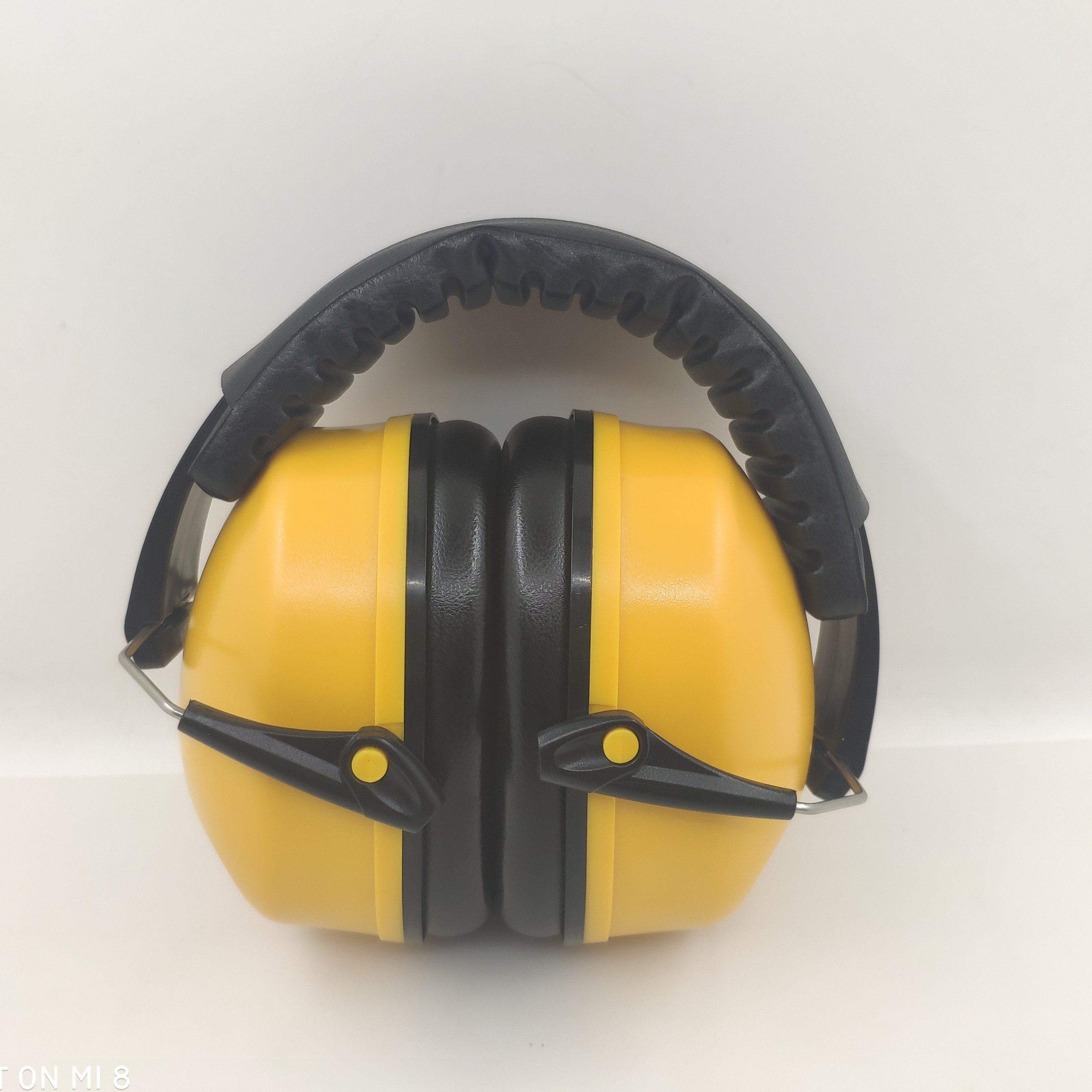 GS170 Noise Reduction Safety Electronic Earmuffs Shooting Hearing Protection Nrr 27 Noise Sound Proof Ear Muffs Defender