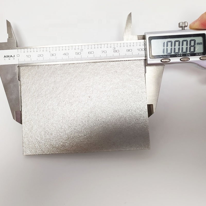 Heat resistant thermal insulation mica sheet for heater