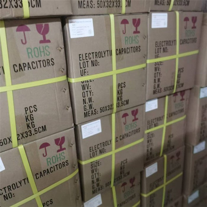 High quality Aluminum Electrolytic Capacitor -40 to +105 Operating Temperature