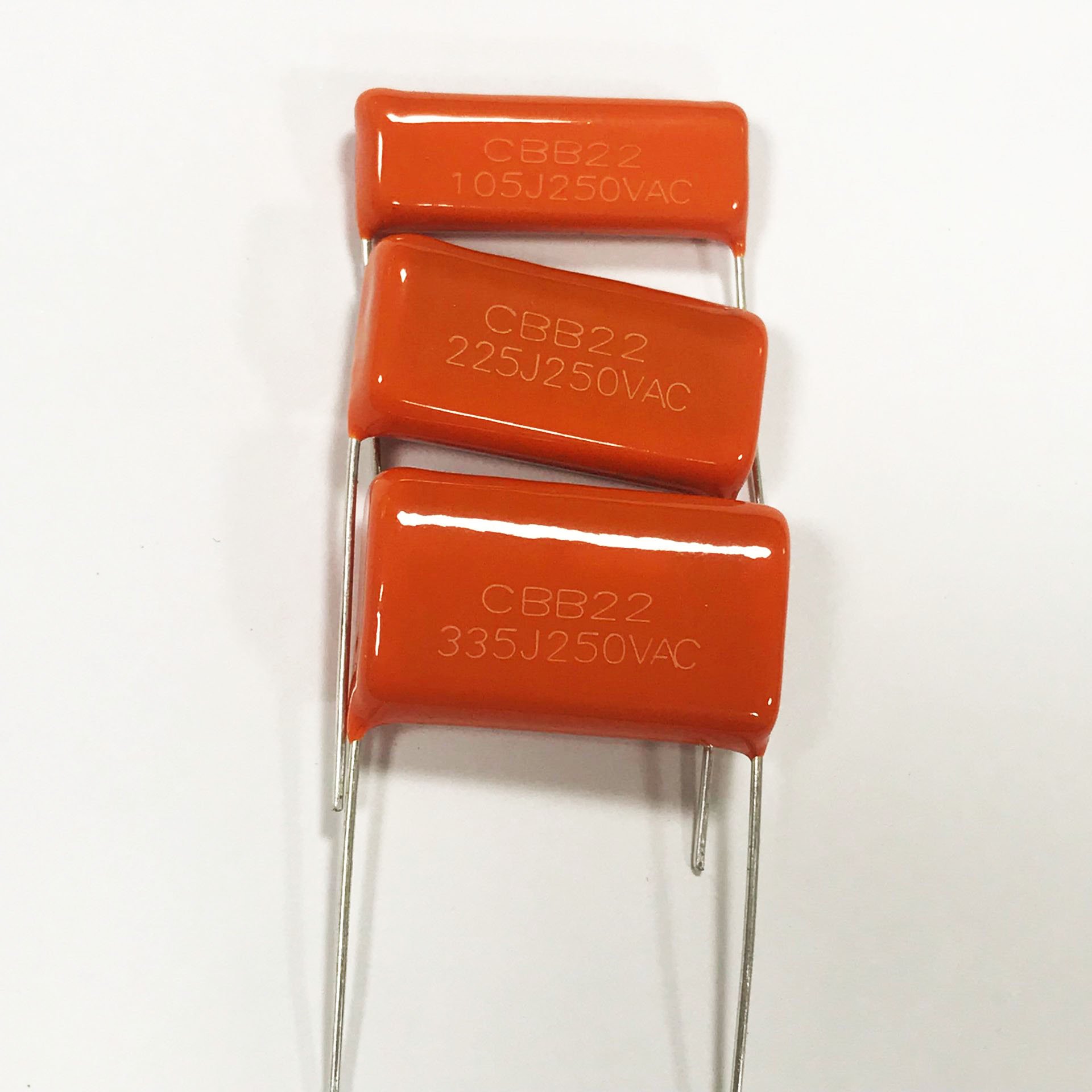 good capacitor cbb22 metallized polypropylene film capacitors 105/225/335J cbb capacitor