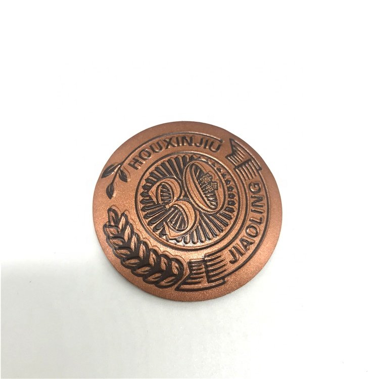 Custom Gold Foil Adhesive Label Sticker for Aluminum Wine Bottle Glossy Nickel with Curved Trademark Logo Boxed for Packing