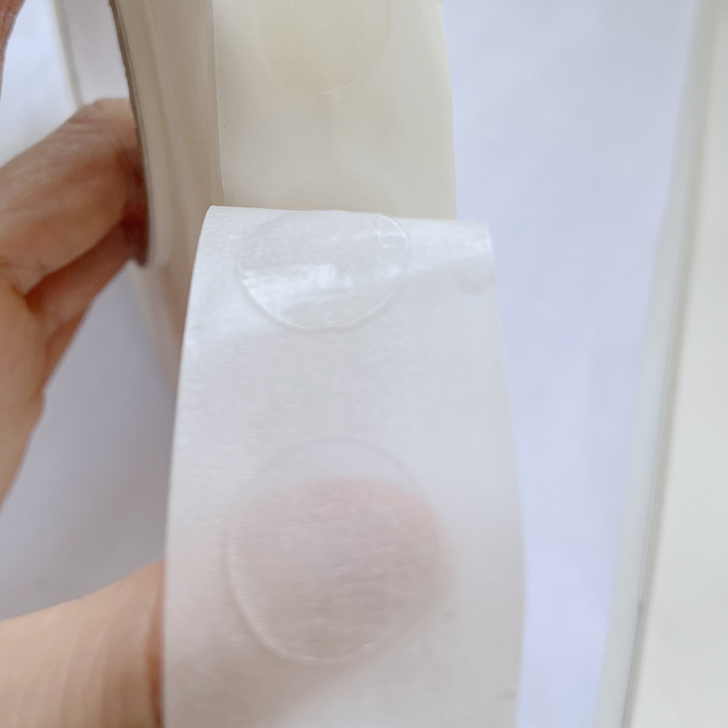 No Traces Adhesive Putty Sticker Balloon Glue Dot Double-Sided Glue Dots Sticker for Posters Walls Crafts Round Sticky Dots