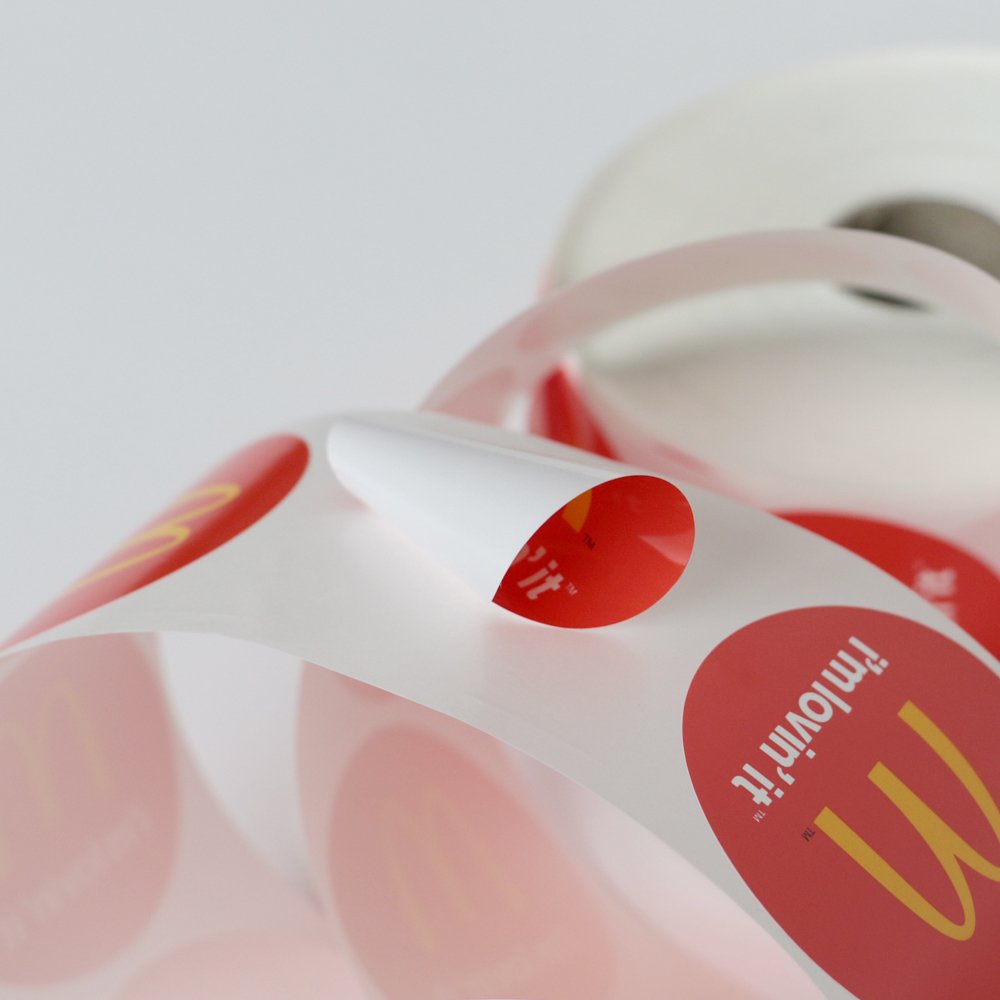 Custom round adhesive waterproof synthetic paper bottle label, roll logo label sticker printing