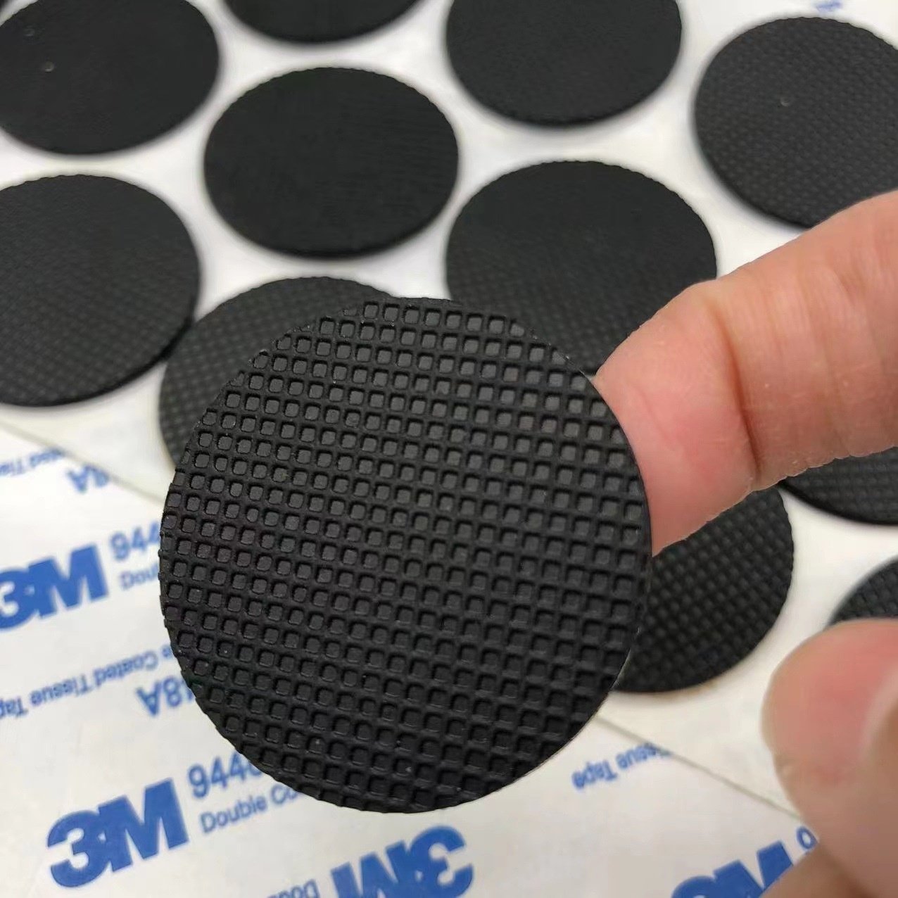 Factory Customized Non Slip Mat Adhesive Silicone Rubber Bumper Foot Anti Slip Pad For Chairs And Furniture