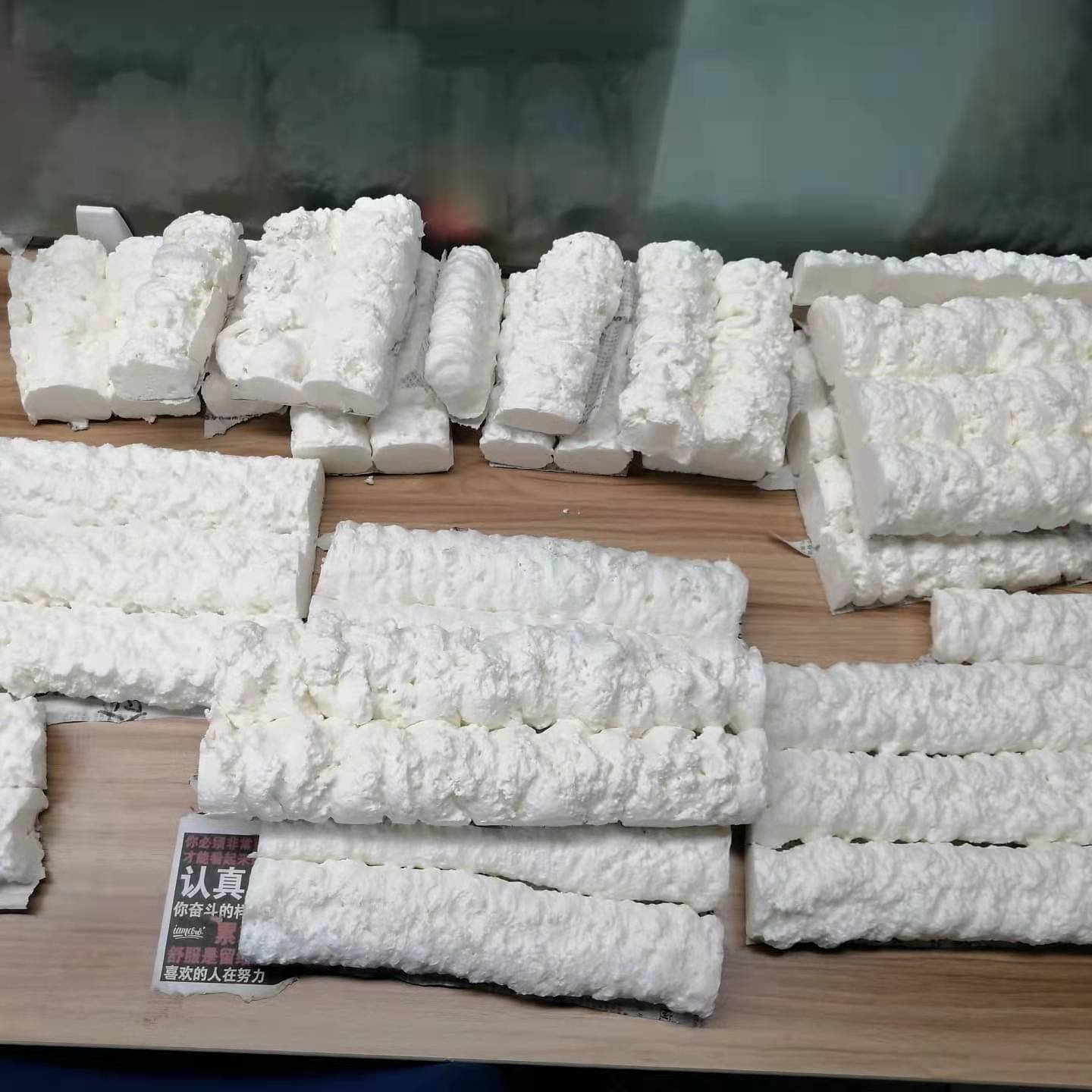 polyurethane Foam closed-cell insulation spray PU foam adhesive