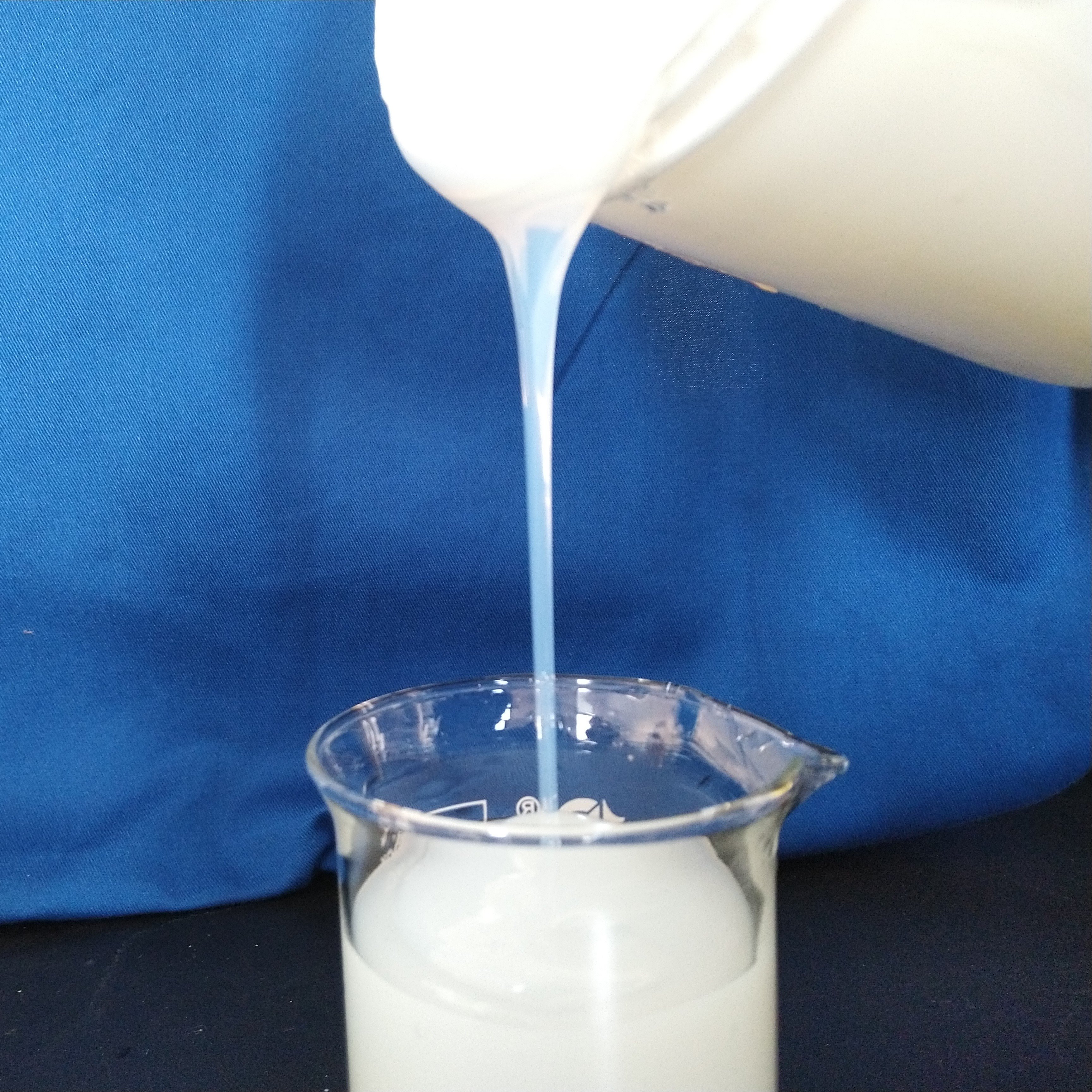 Water based acrylic emulsion binder for textile