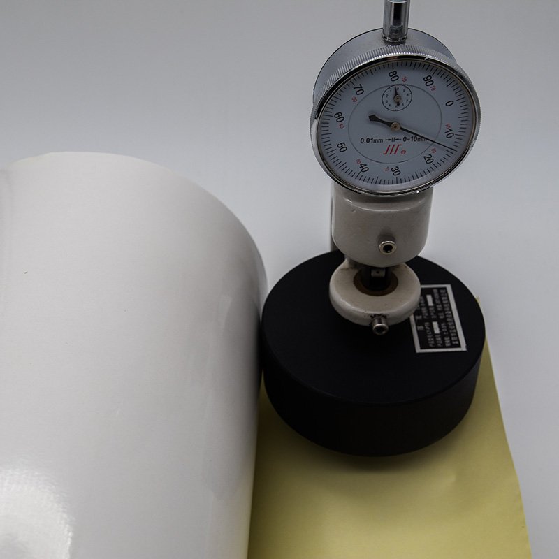 Manufacturer Adhesive Sticker Paper Glossy White Cast Coated Paper Sticker Roll