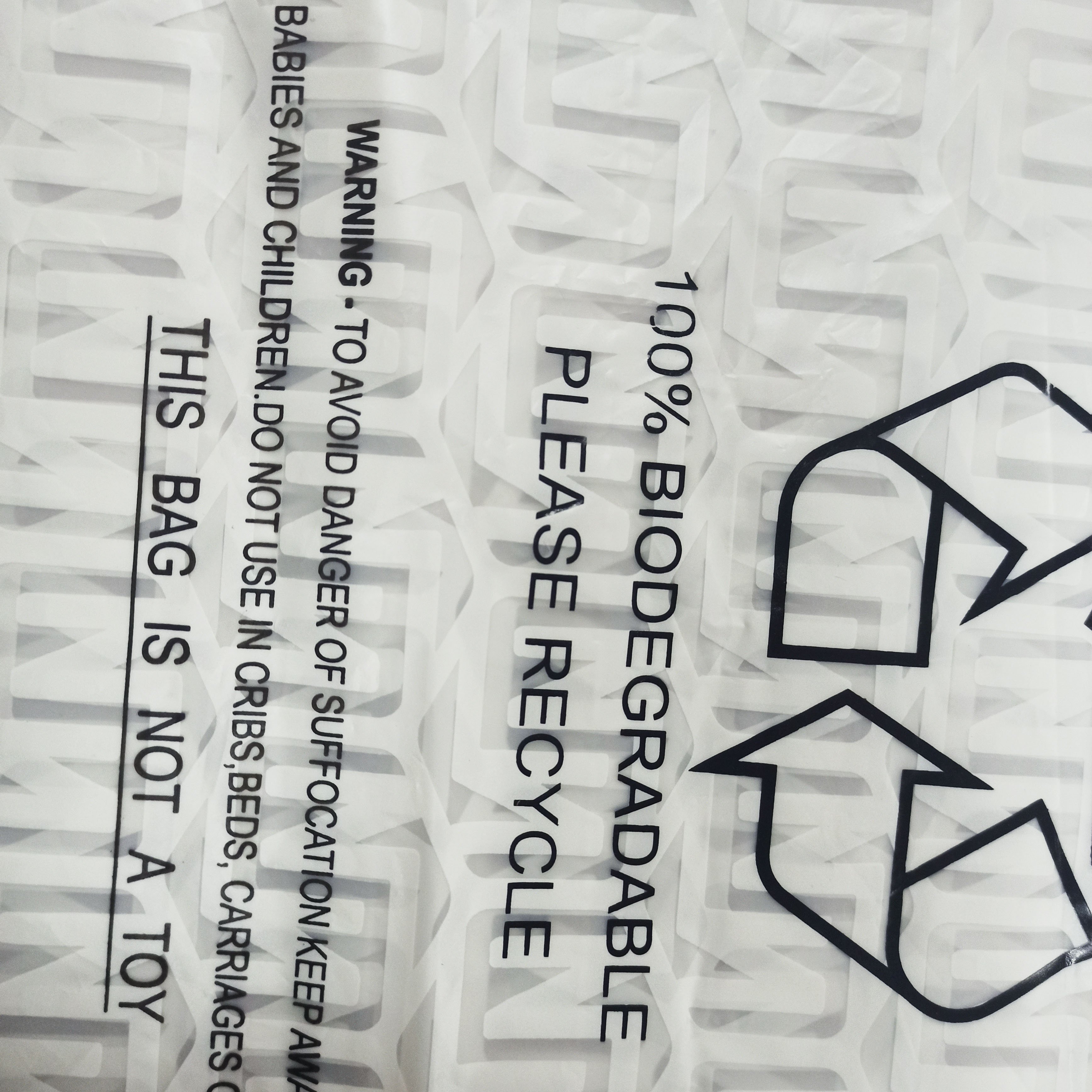 Eco Friendly Plant Based Non Plastic 100% Biodegradable Cornstarch Self Adhesive Garments bags