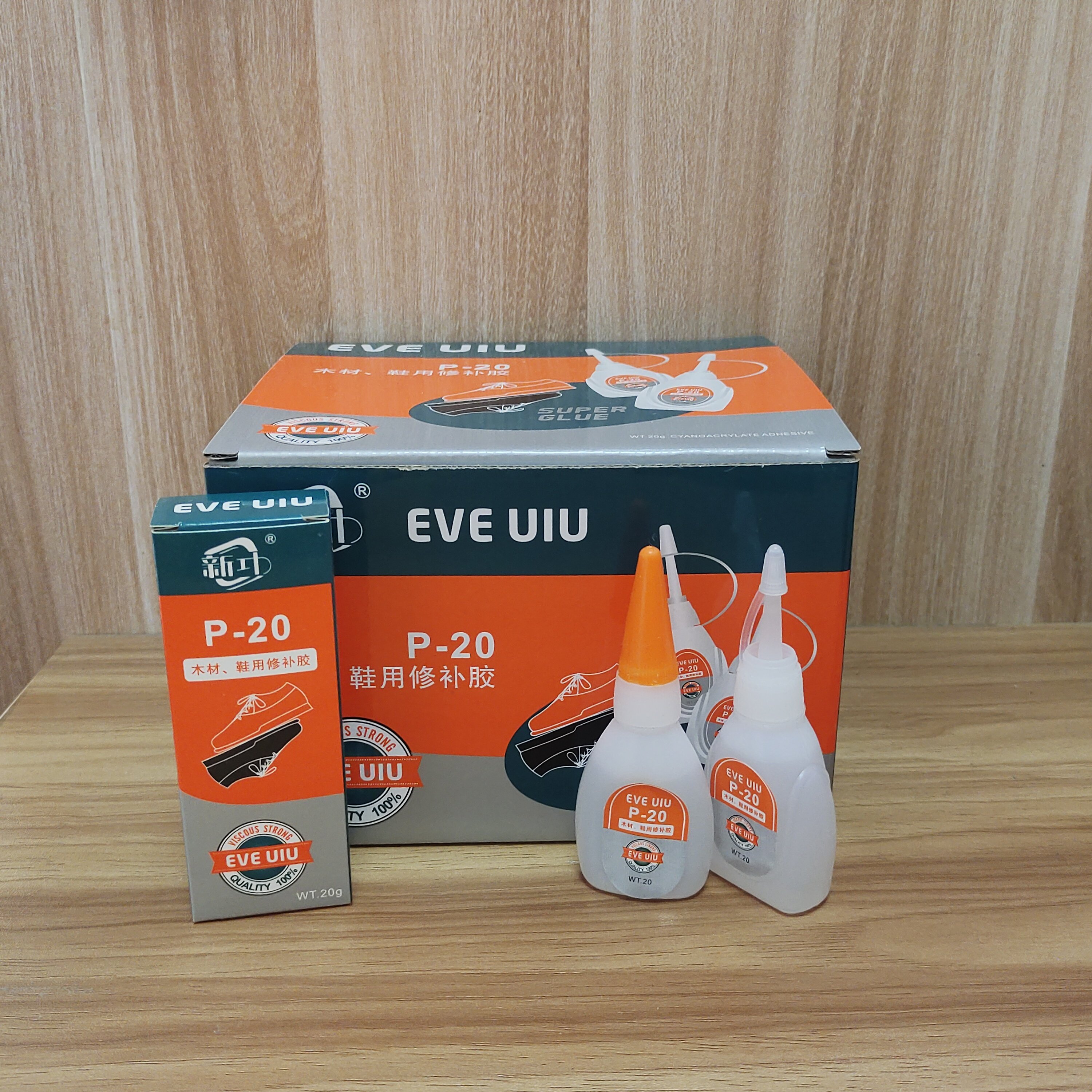 High Quality SUPER GLUE OEM Eco-Friendly Water Based Glue Adhesive for Wood/ PVC