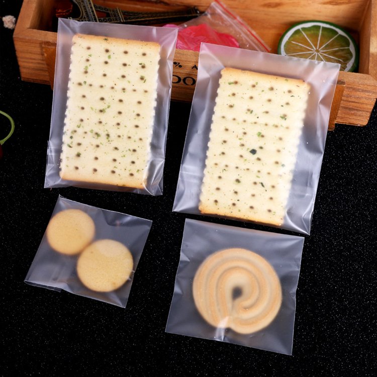 Dot frosted self adhesive resealable bag for candy biscuits snow crispy baking
