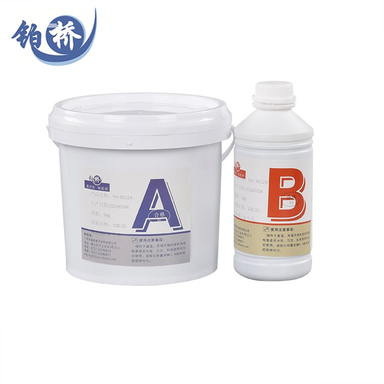 Manufacturers supply 3.0W/m. K-type 10:1 liquid epoxy circuit shielding adhesive with high thermal conductivity