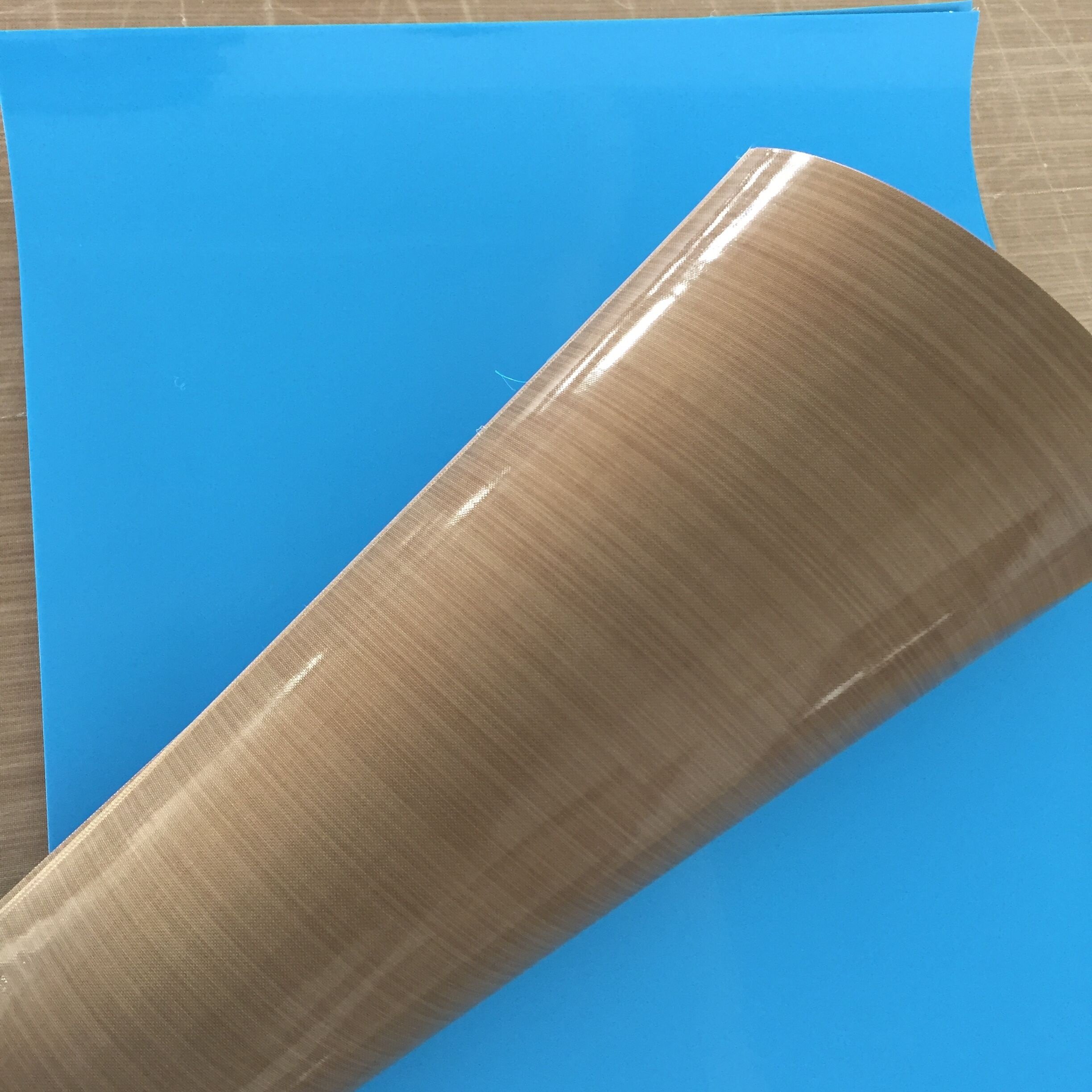 PTFE tape with acrylic adhesive
