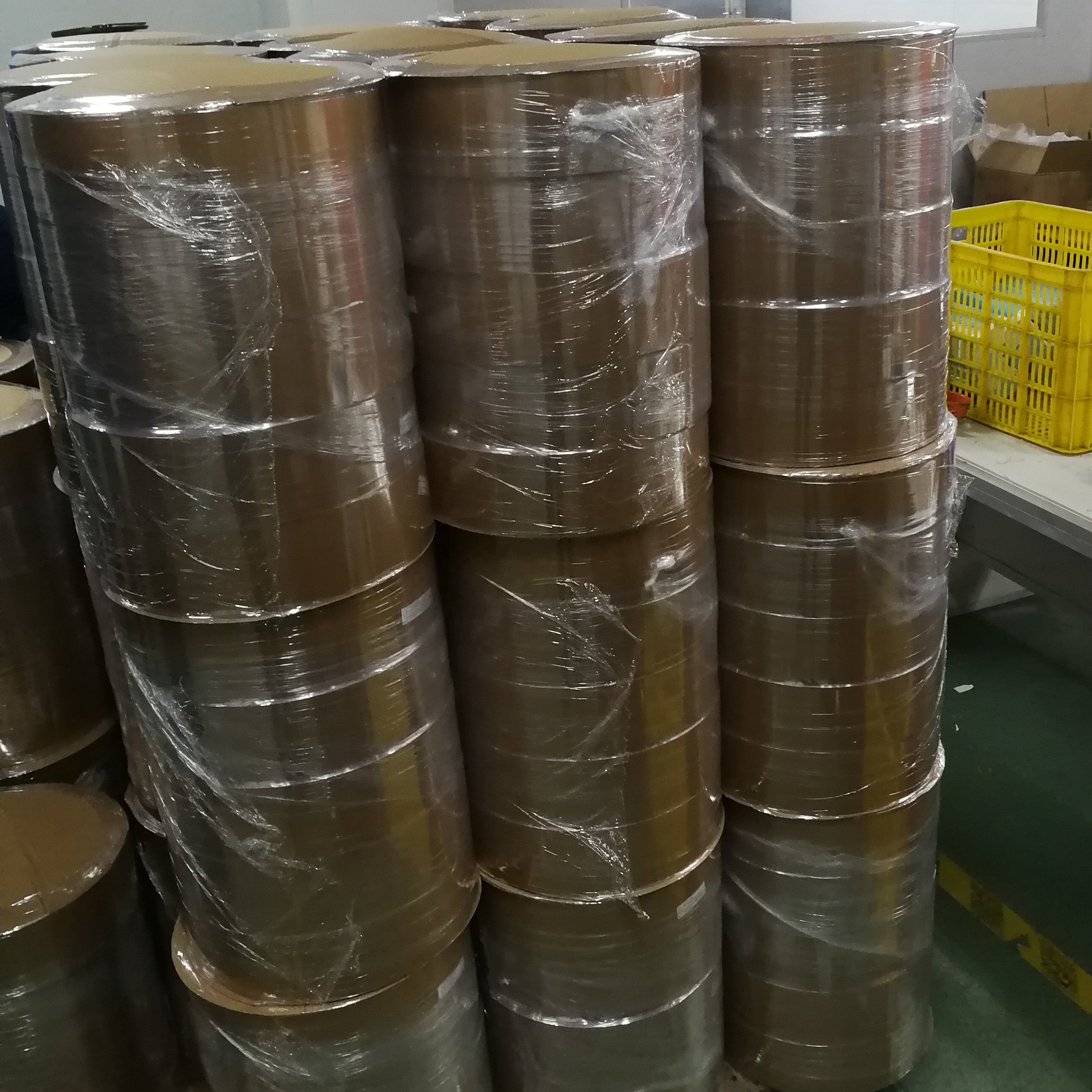 factory of PE bandage jumbo rolls -band aids raw materials skin color/gridding/brown color adhesive bandage roll