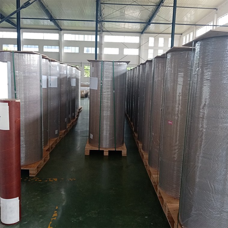 Thermal Transfer Label Jumbo Roll Label Paper adhesion Direct thermal roll jumbo thermal Sticker Raw Material Sticker bond paper