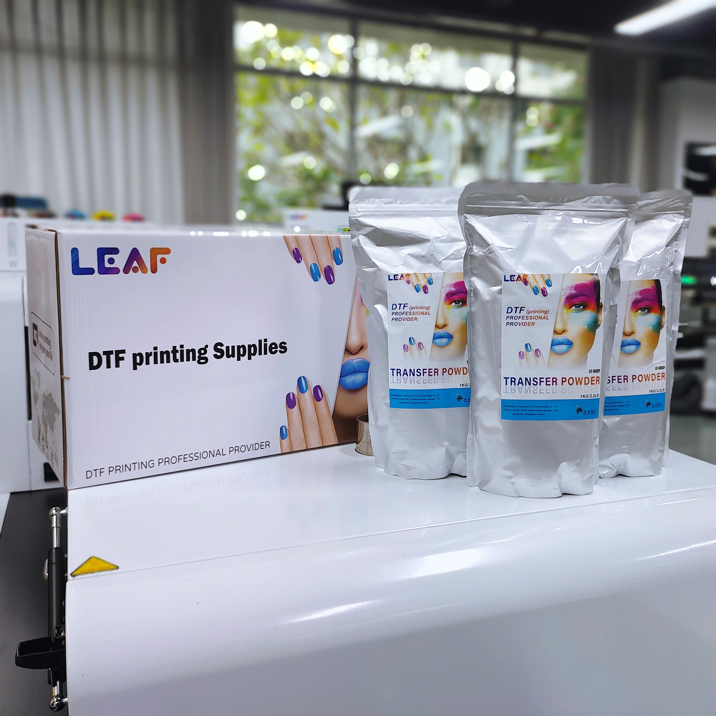 LEAF wholesale DTF Adhesive Powder Transfer DTF Film White Hot Melt Powder For DTF Heat Transfer Printing
