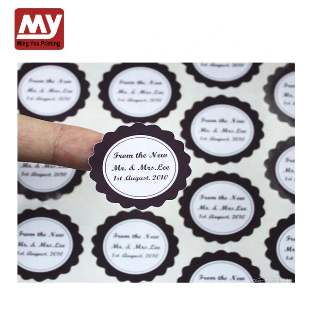 PVC Material roll gloss lamination sticker design , adhesive sticker labels