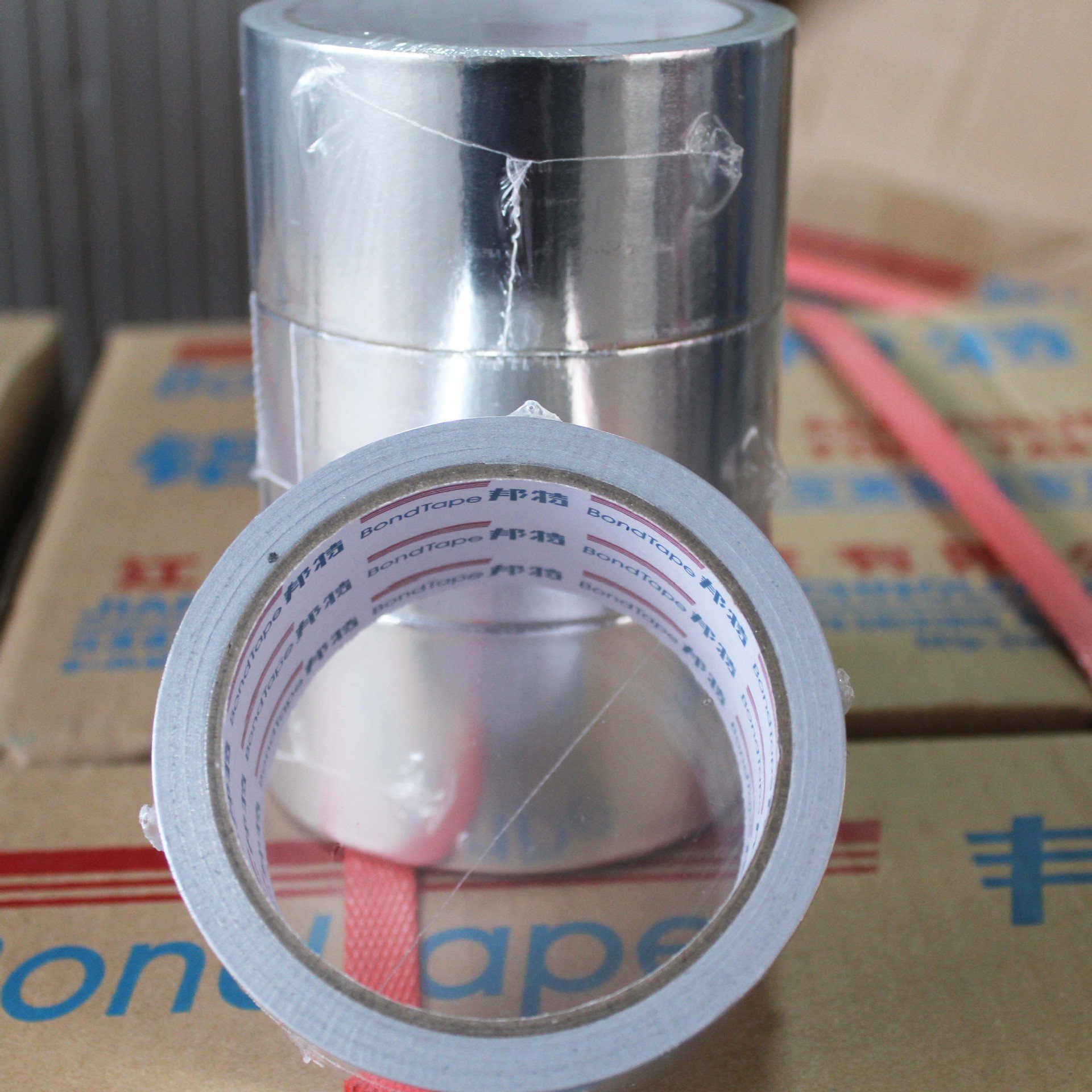 Wholesale furnace and chimney high-temperature resistant silver insulation pipe sealing aluminum foil tape