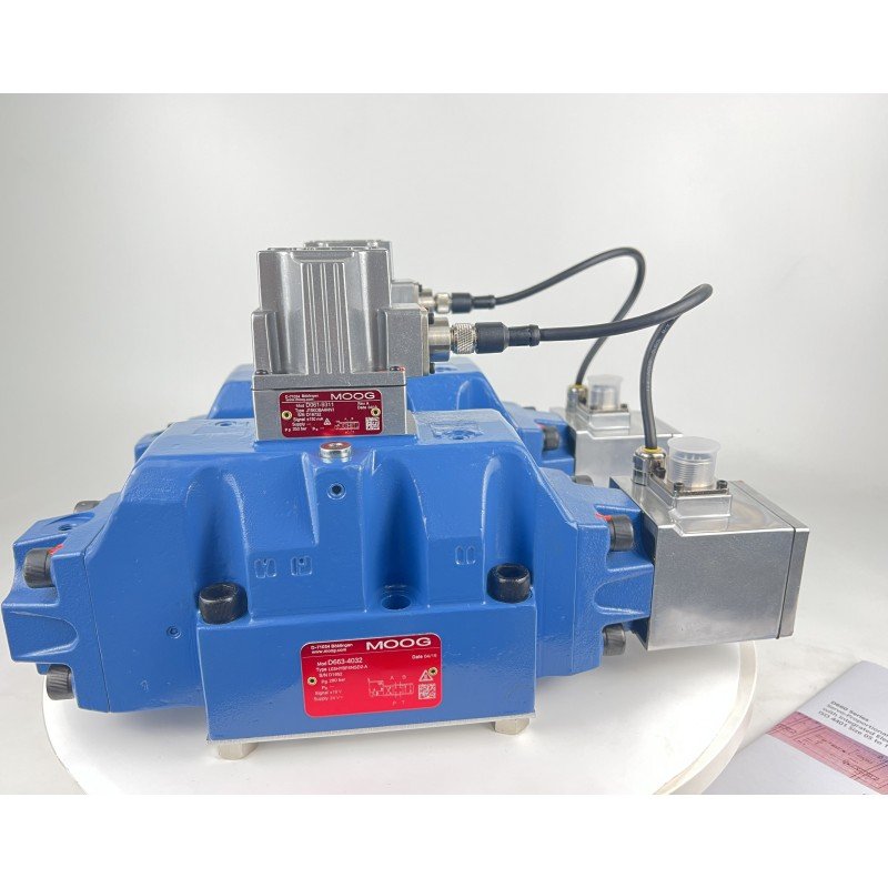 MO-OG hydraulic servo valve D661-4636,D661-4651,G631-3800B,D661-4469C,G761-3005B,D662-4014 D661-6316C G23JXAA6VSX2HA