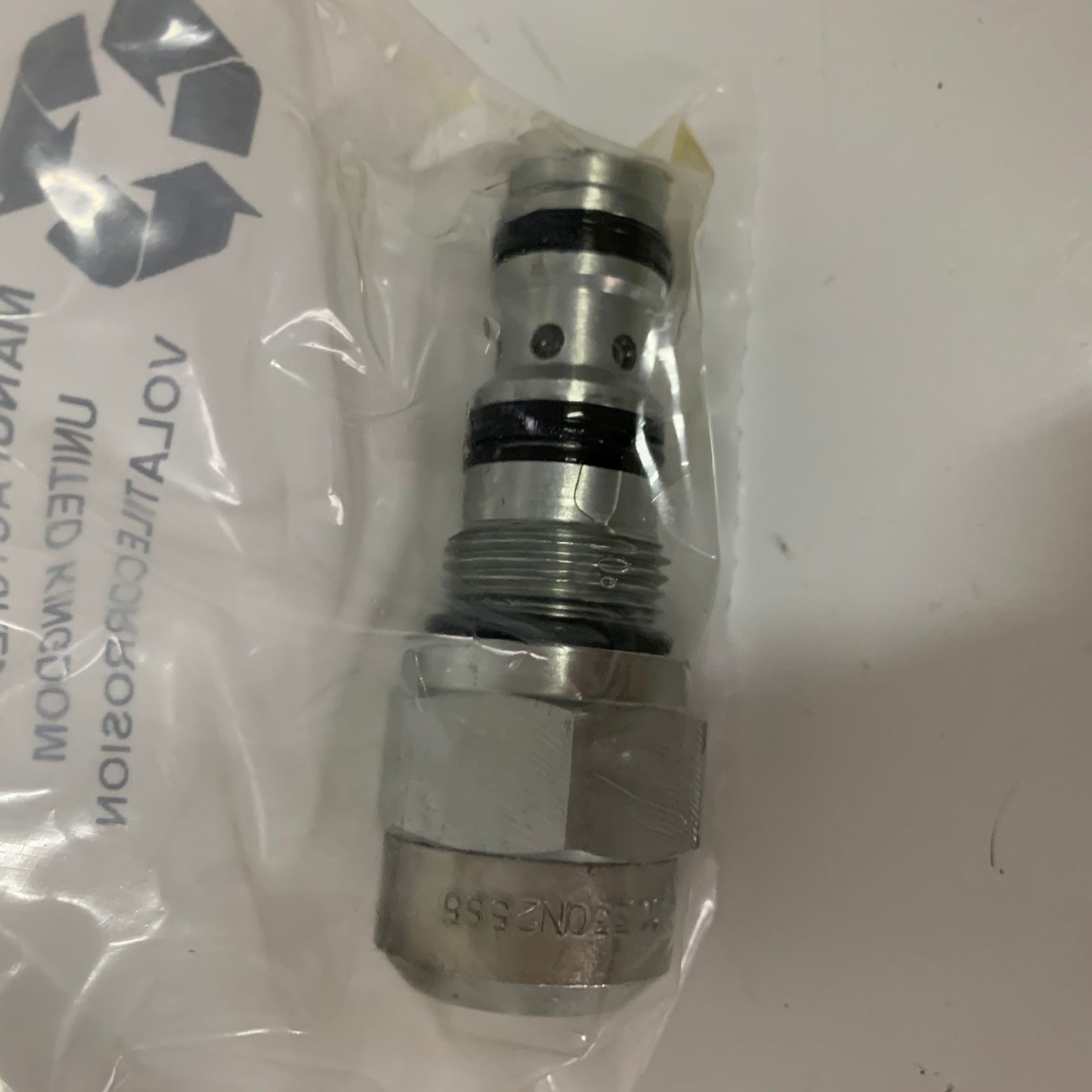1CE30N25S5 406AA00097A EATON VICKERS IH origin balance valve screw in cartridge valve sun hydraulics hydraforce danfoss rexroth