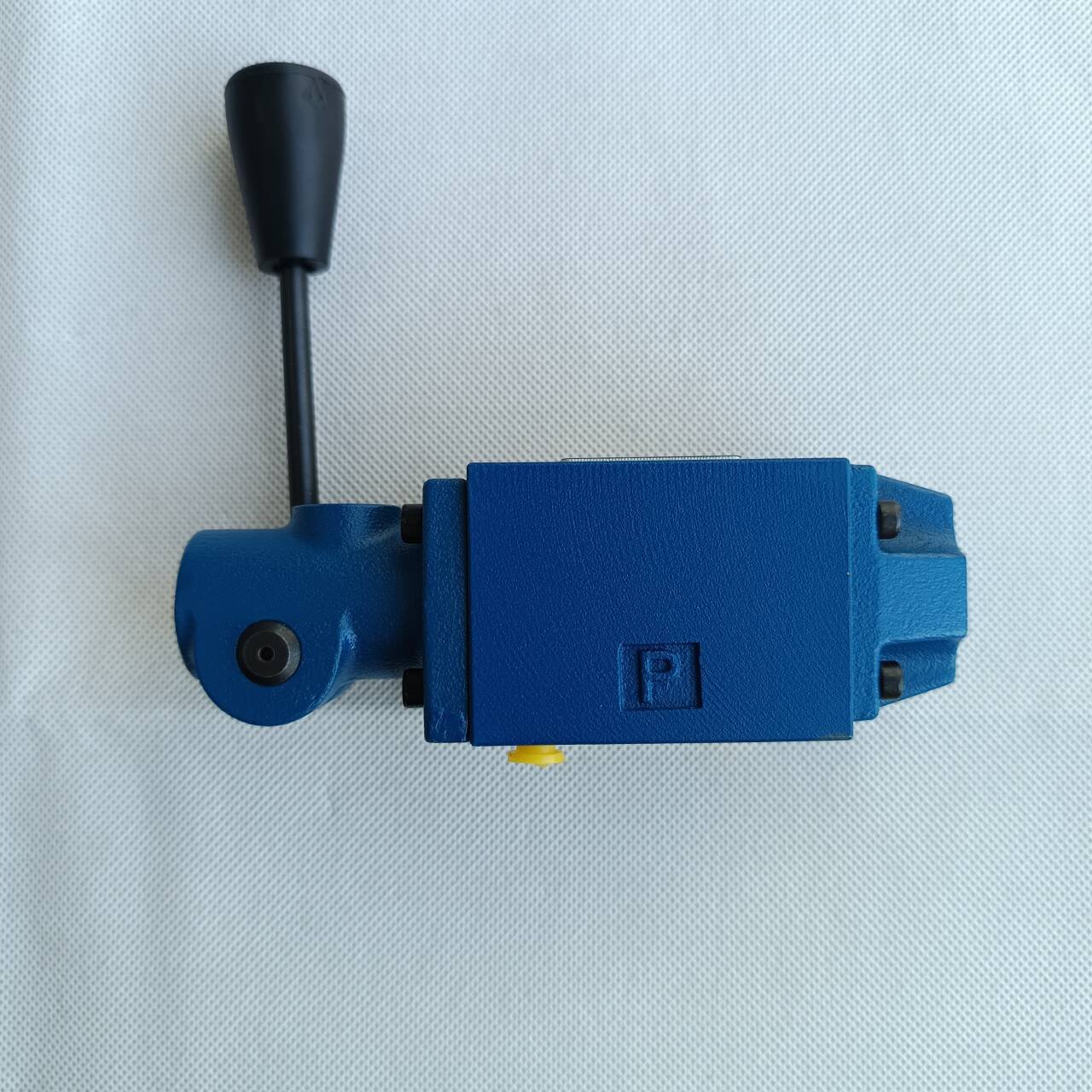Push-in fitting solenoid valve Hydraulic Directional Control Valves with Hand Lever WMM/4WMM6A