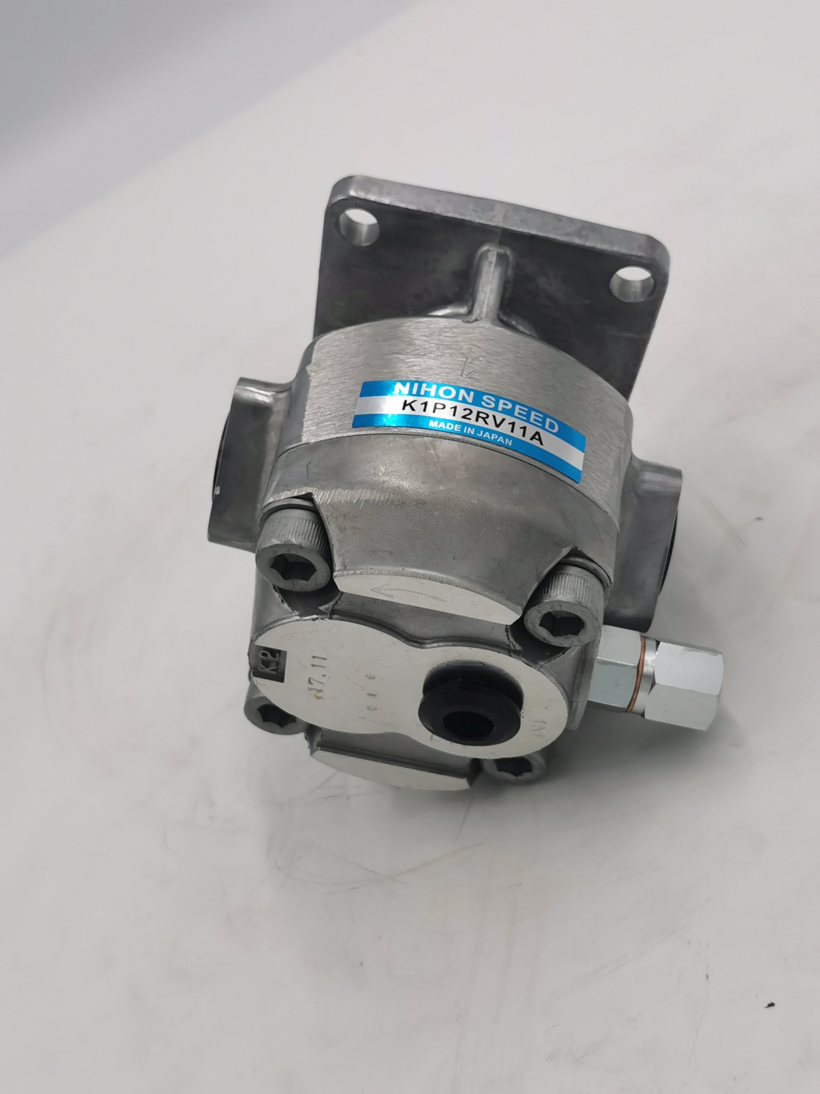 Gear Pump NIHON SPEED K1P K1P10R11A K1P9R11A K1P4R11A K1P3R11A Hydraulic Gear Pump K1P6R11A