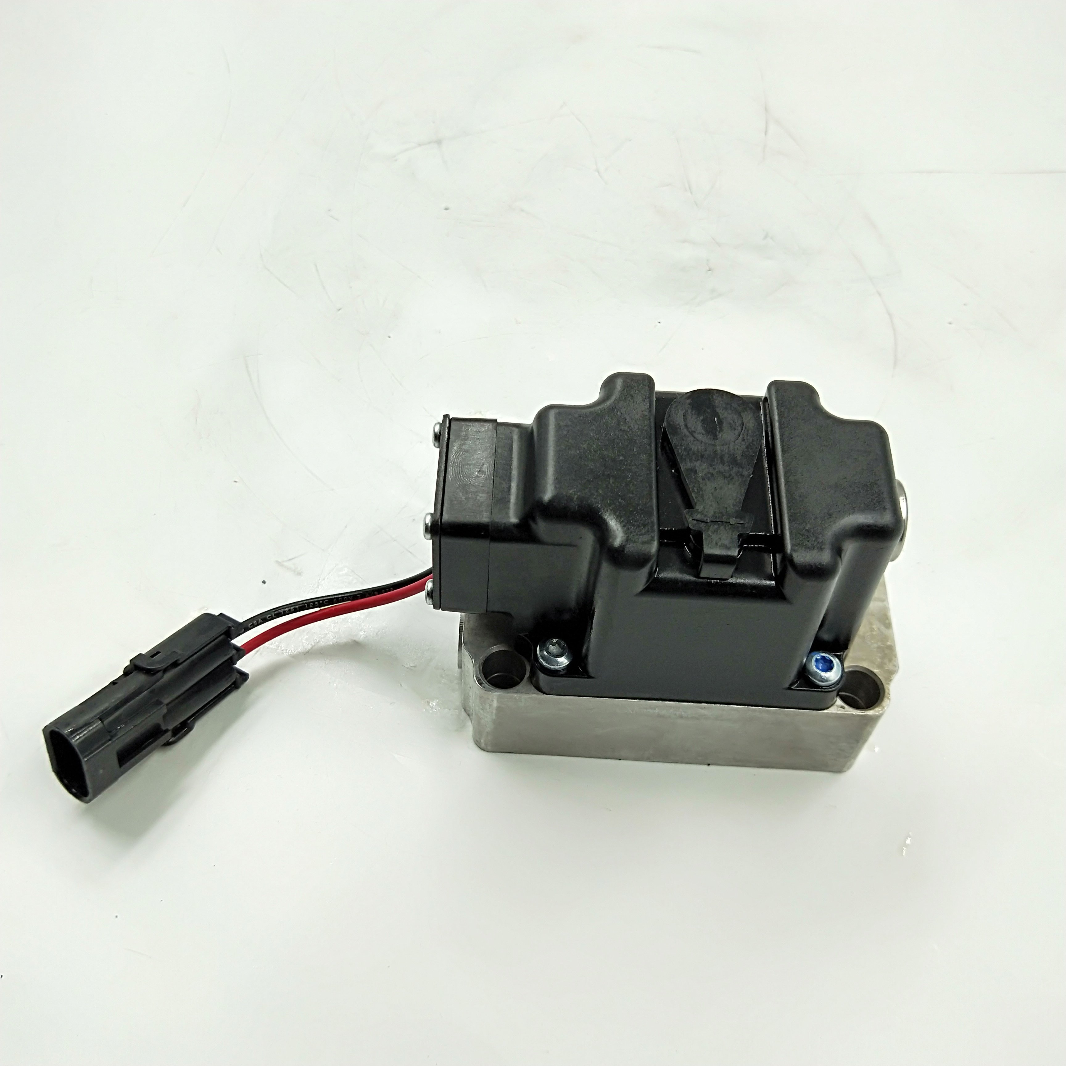 CHENGYUAN MCV105C3022 MCV105C3023 KVEBB1402 KVEBB0504 KVEBB1004 KVEBB1004 Hydraulic Control Valve