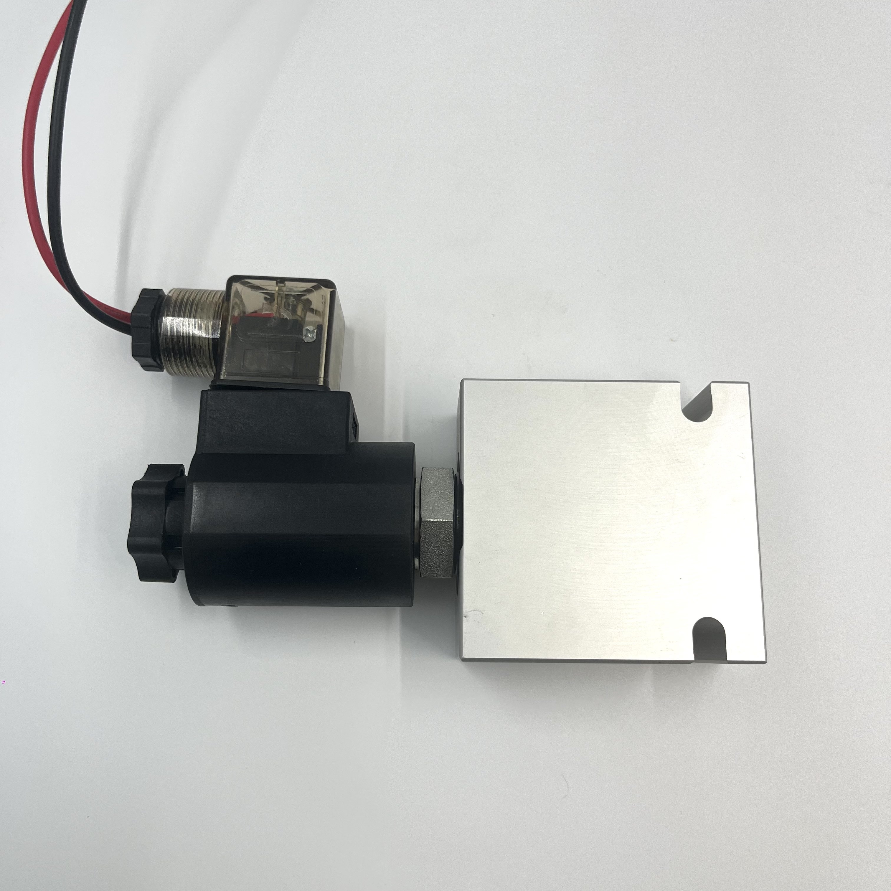 DC 12V 24V Coil SAE6 SAE8 G1/4 G3/8 G1/2 Port Hydraulic Block A-10-2 Standard Manifold Solenoid Valve 2-Position 2-Way