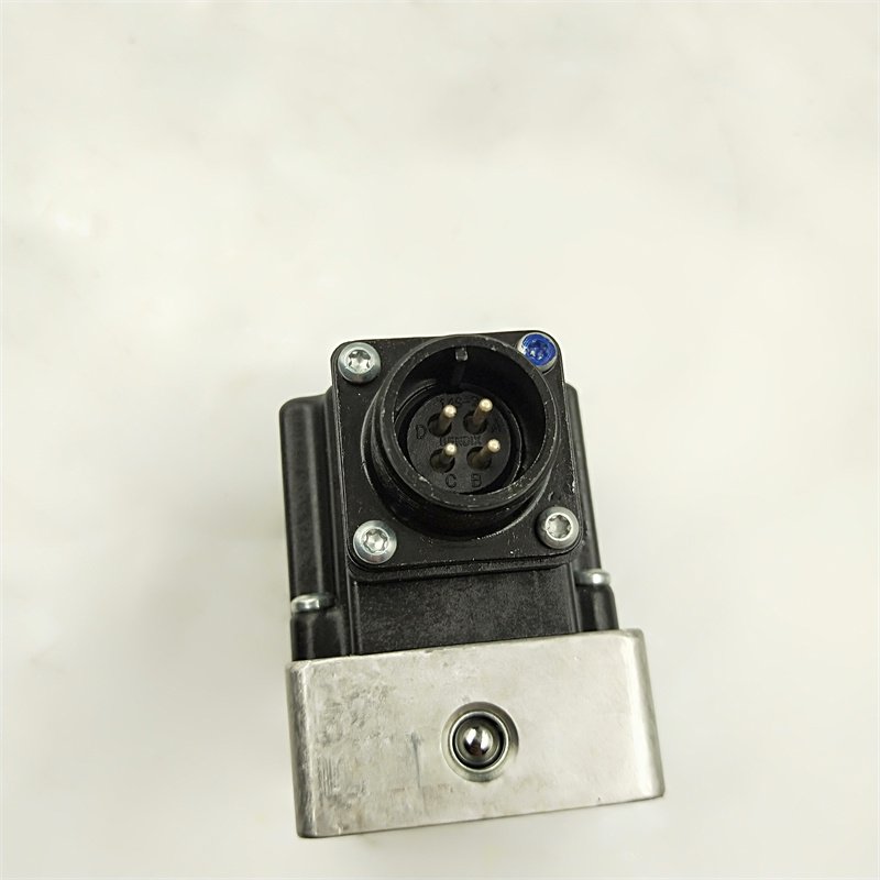 Lainuo MCV eries MCV116A3102 Hydraulic control valve Servo solenoid valve Pressure Control Pilot valve MCV116G4204 MCV116G4201