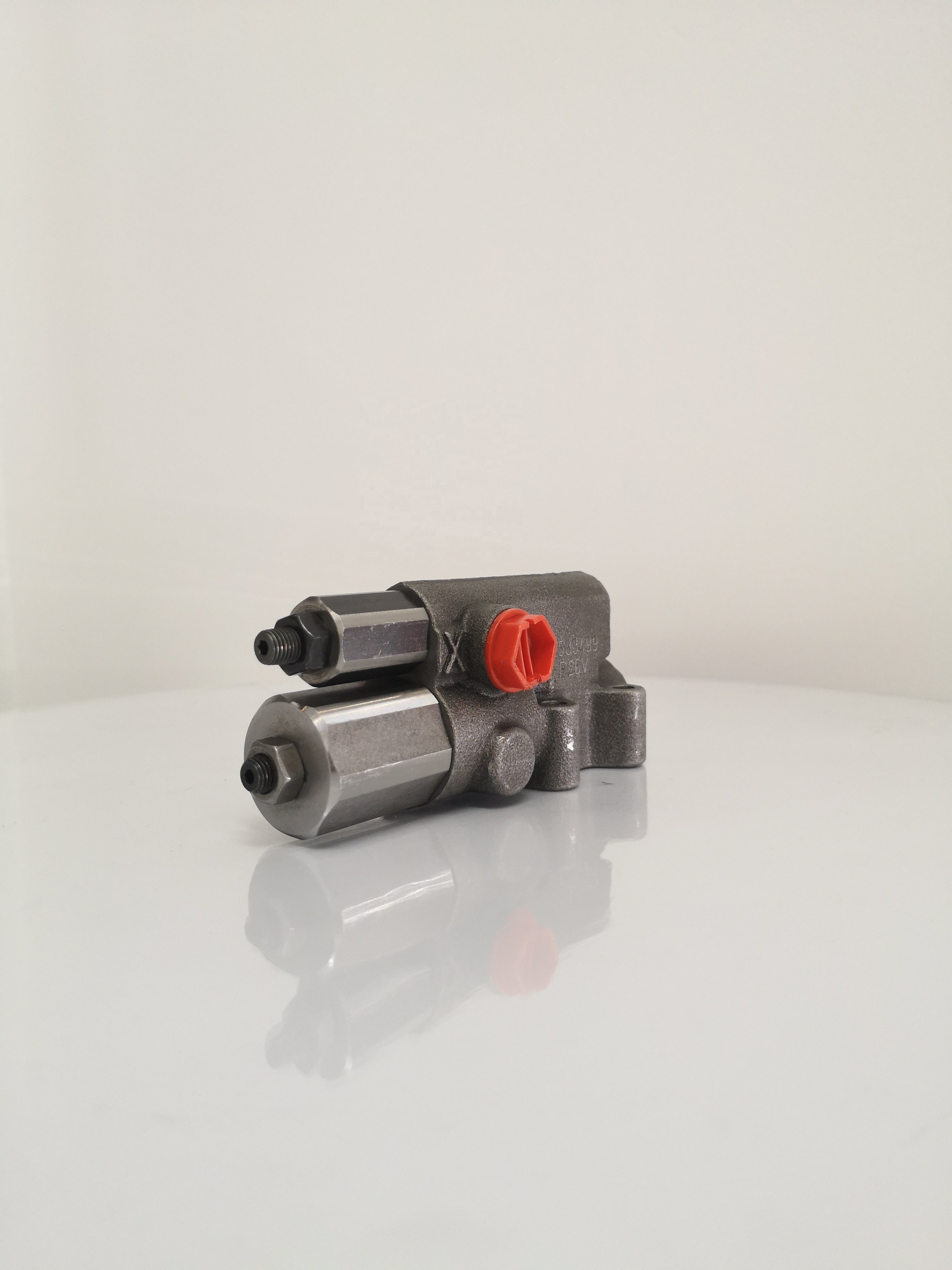 Hydraulic Control Valve A10VSO 85 DRG Valve Original In Stock