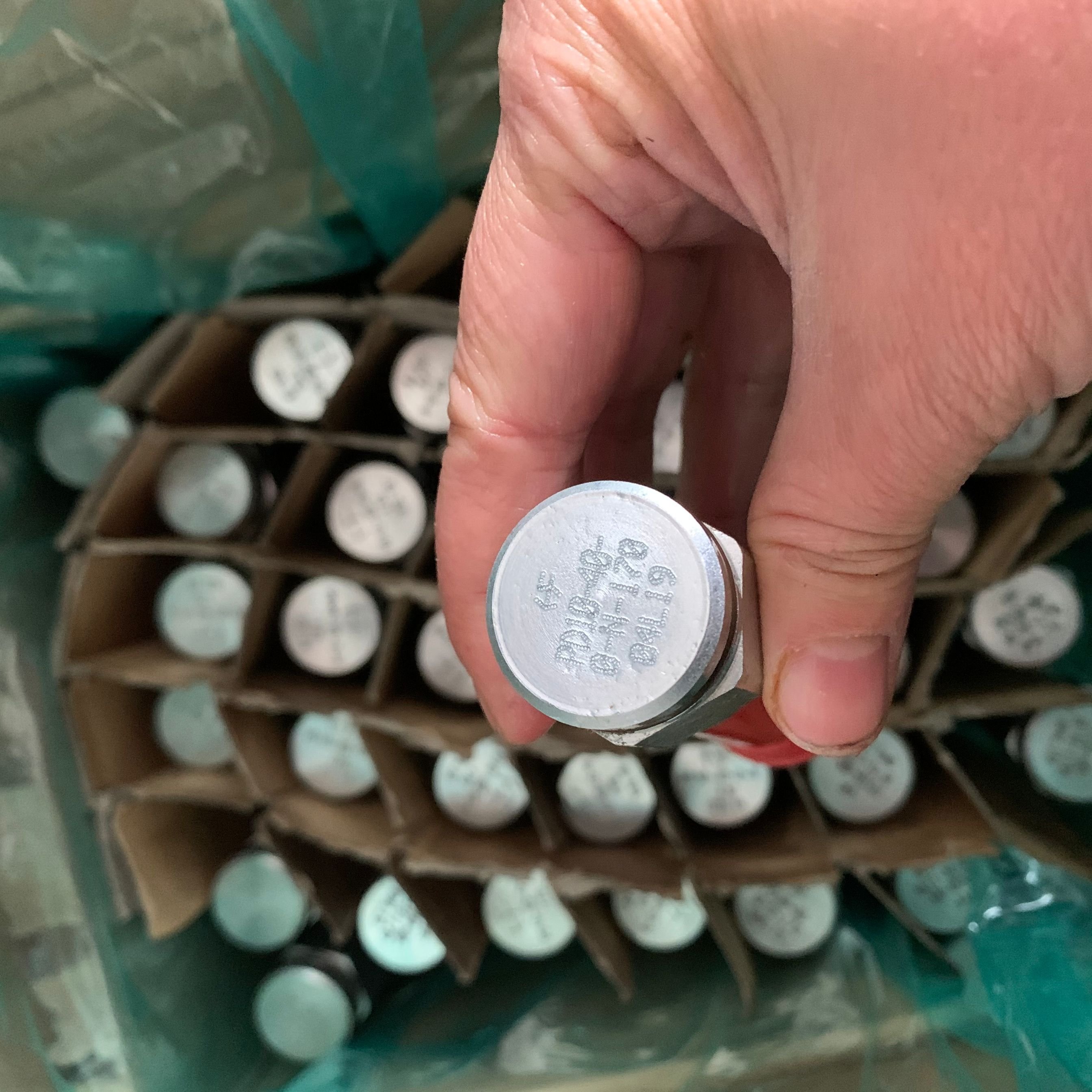 PD10-40-0-N-170 HydraForce original DIRECTIONAL VALVE PD10-40-0-N-40 PD10-40-0-N-60 PD10-40-0-N-110 PD10-40-0-N-M5.0 PD10-40-0-N