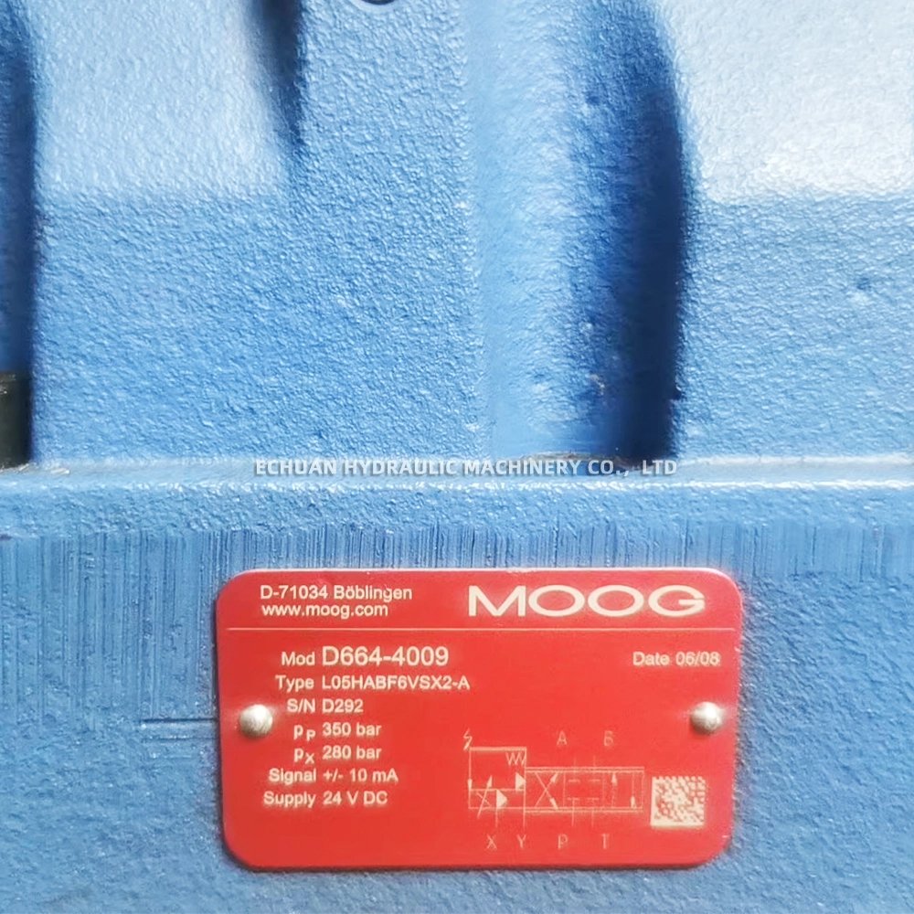 Hydraulic Directional Electro Hydraulic Control Valve For Industrial Machinery Use MOOG D664-4009 L05HABF6VSX2-A