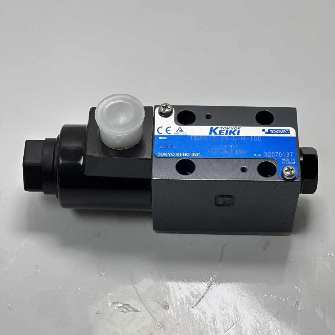 TOKYO TOKIMEC DG4V DG5V Series directional hydraulic valve solenoid operated valve DG4V-3-2A-U-H-100