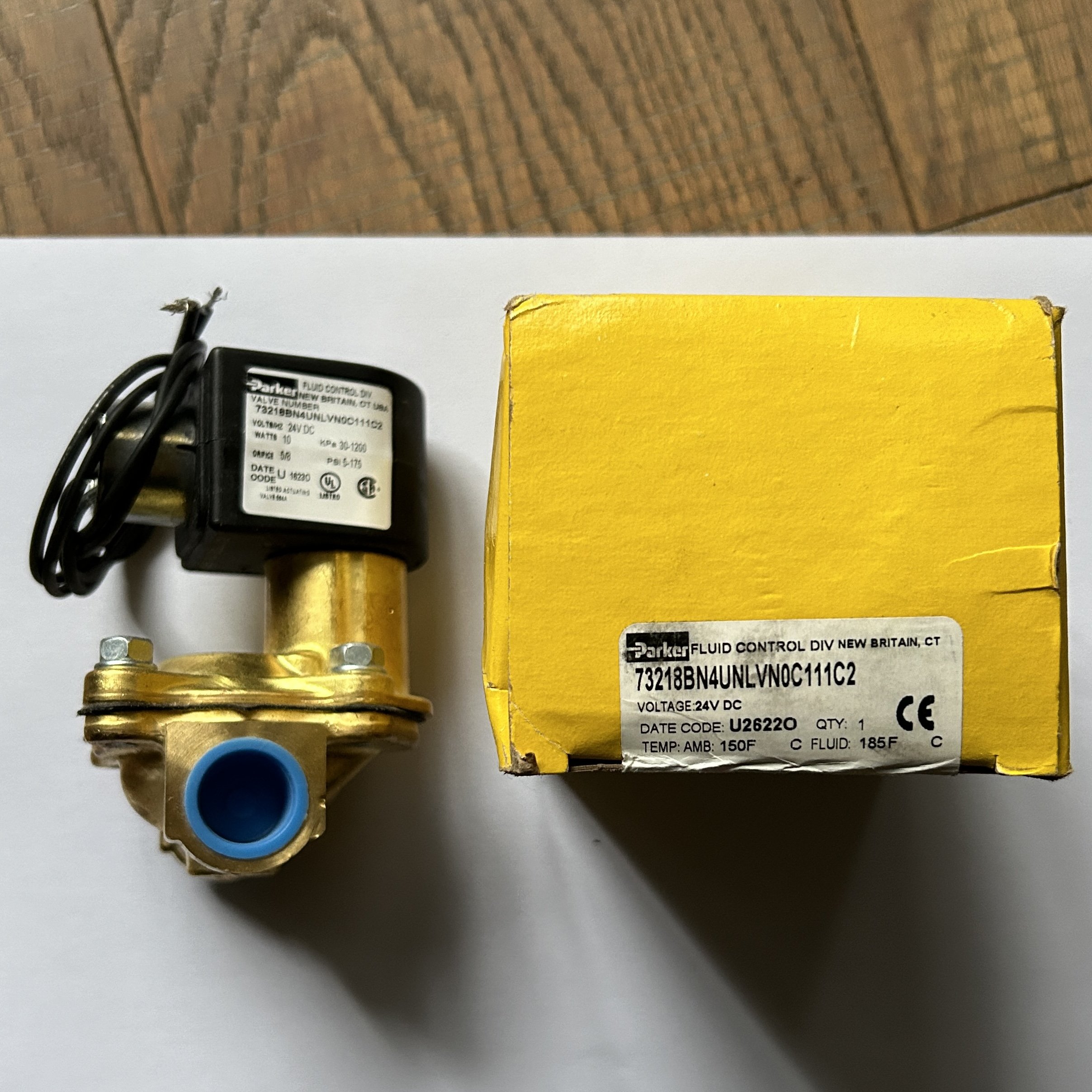 Parker 73218BN4UNLVN0C111C2 Hydraulic Valve