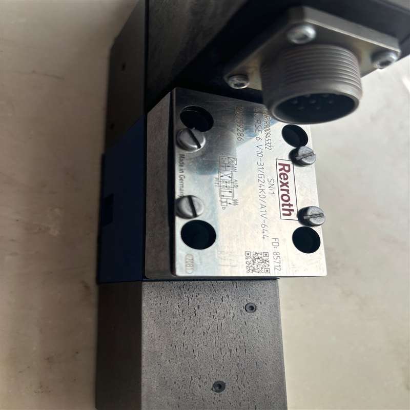 Rexroth 4WRSE6 series proportional valve stock 4WRSE6V10-31/G24K0/A1V-644 proportional hydraulic drive control valve