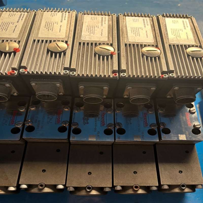 Rexroth 4WRSE6 series proportional valve stock 4WRSE6V10-31/G24K0/A1V-644 proportional hydraulic drive control valve