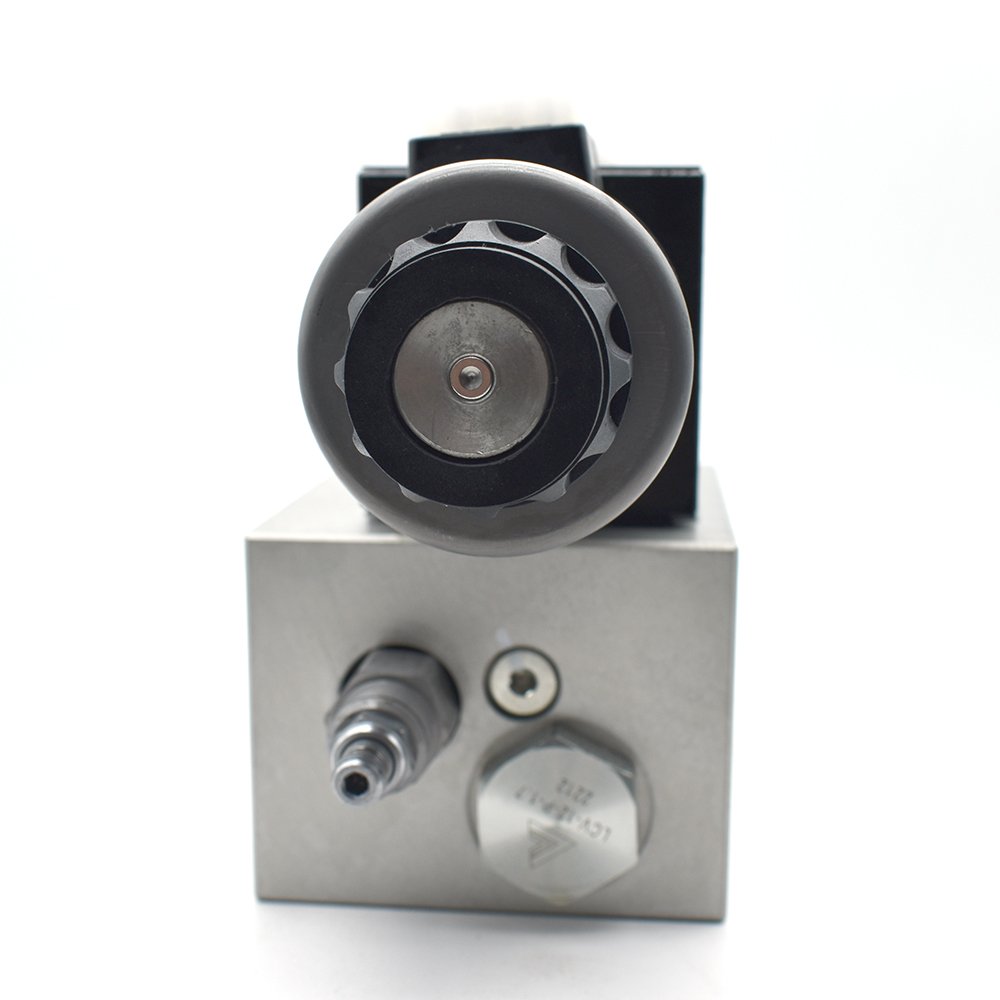 Euler, Main Hydraulic valve block of Tractor lift 2 way manifold valve EHD-0126-0722W1
