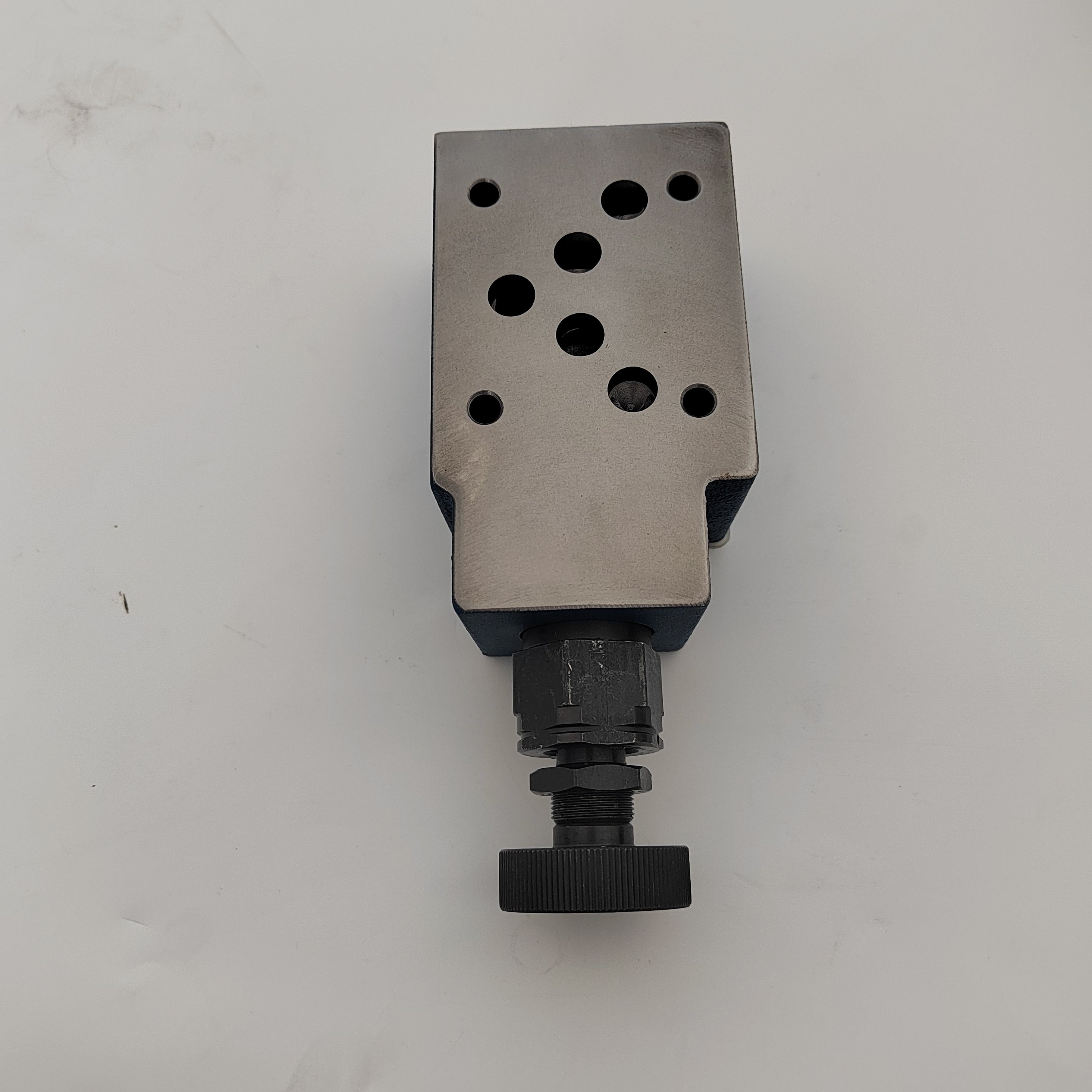 Stacked relief valve ZDB10VP