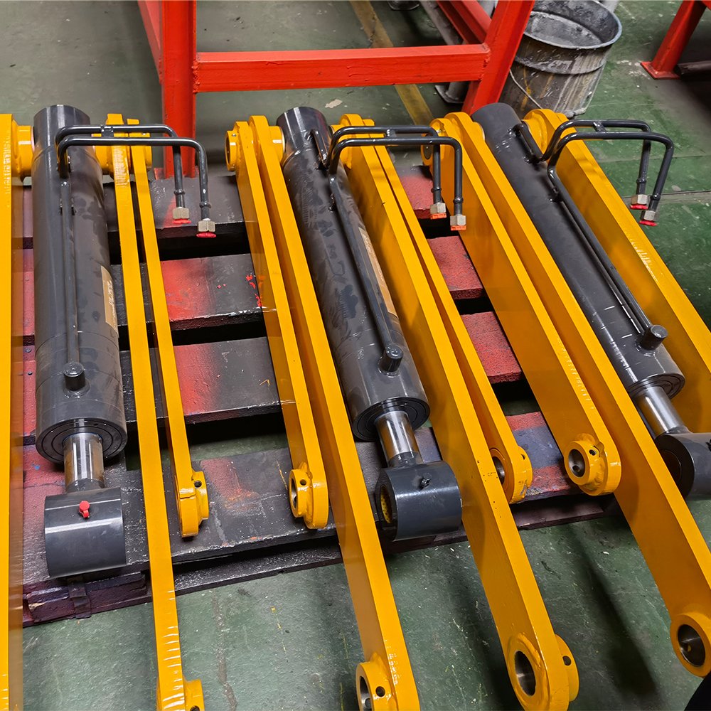 China factory direct supply high quality hydraulic cylinder fits hydraulic valve for tractor use