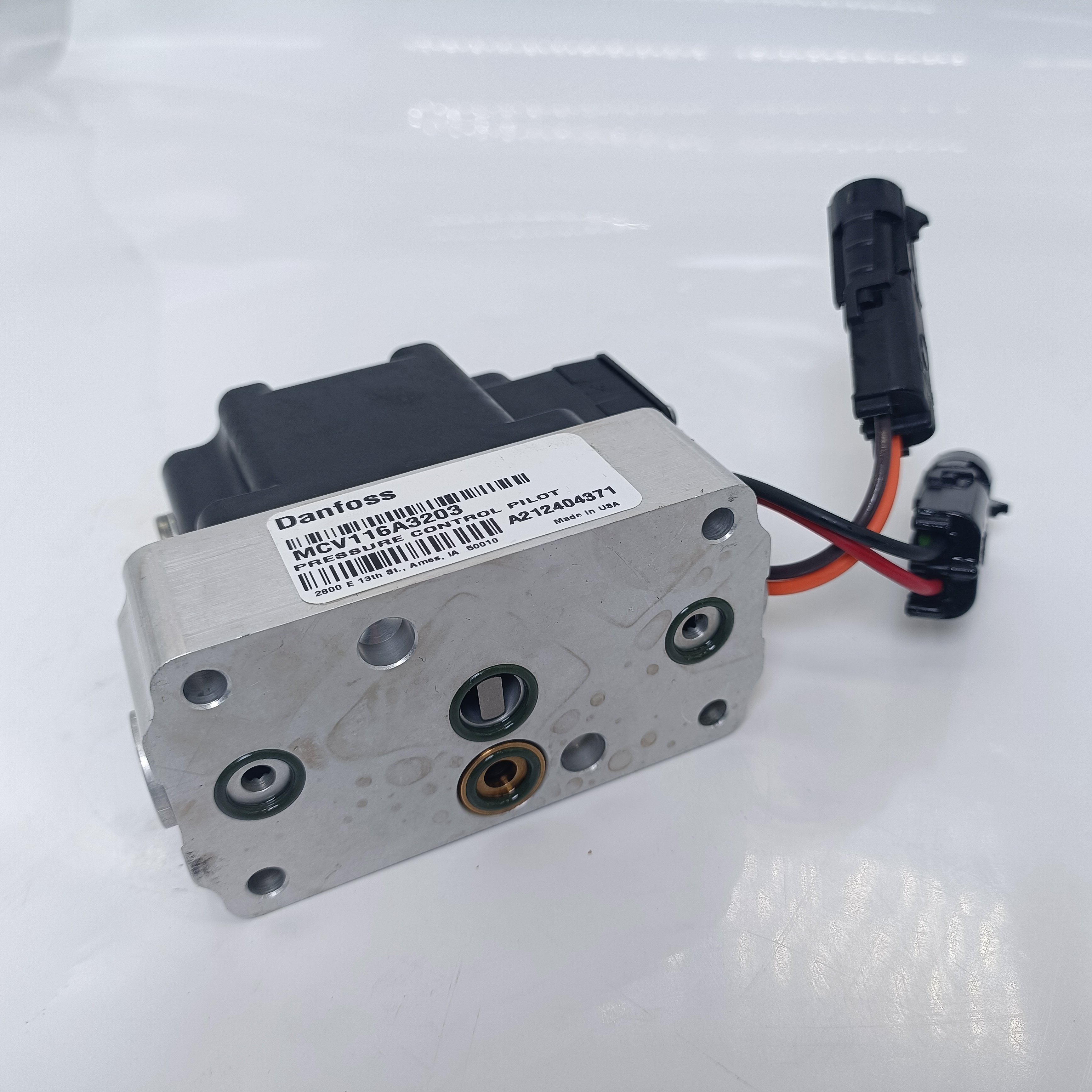 MCV Series MCV116A3501 MCV116A3204 MCV116A3102 MCV116G4201 MCV116A3201 MCV116G4204 Pressure Control Pilot Hydraulic Valve