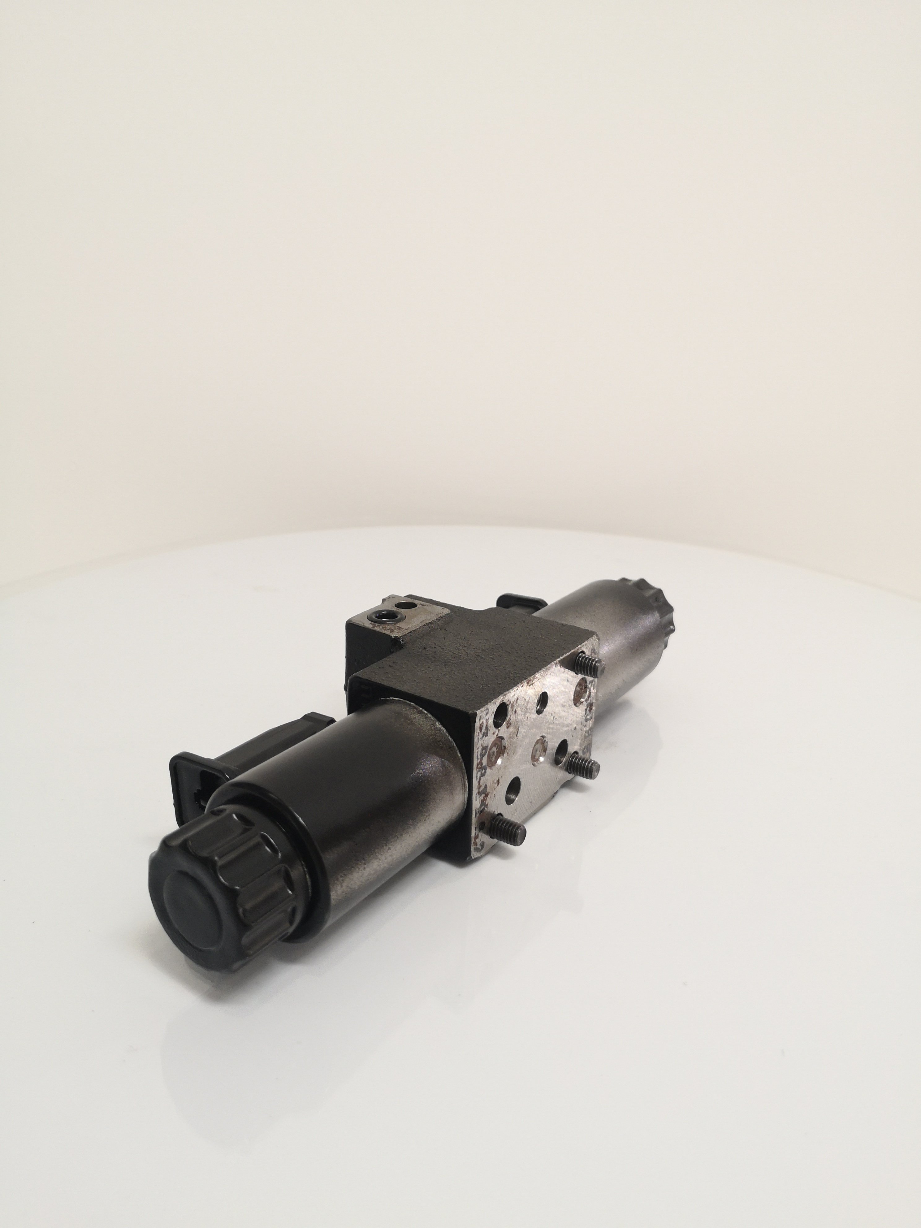 A4VG28-71 EZ Valve Solenoid Power Universal Hydraulic Pressure and Flow Control Valves Pump Control Valve