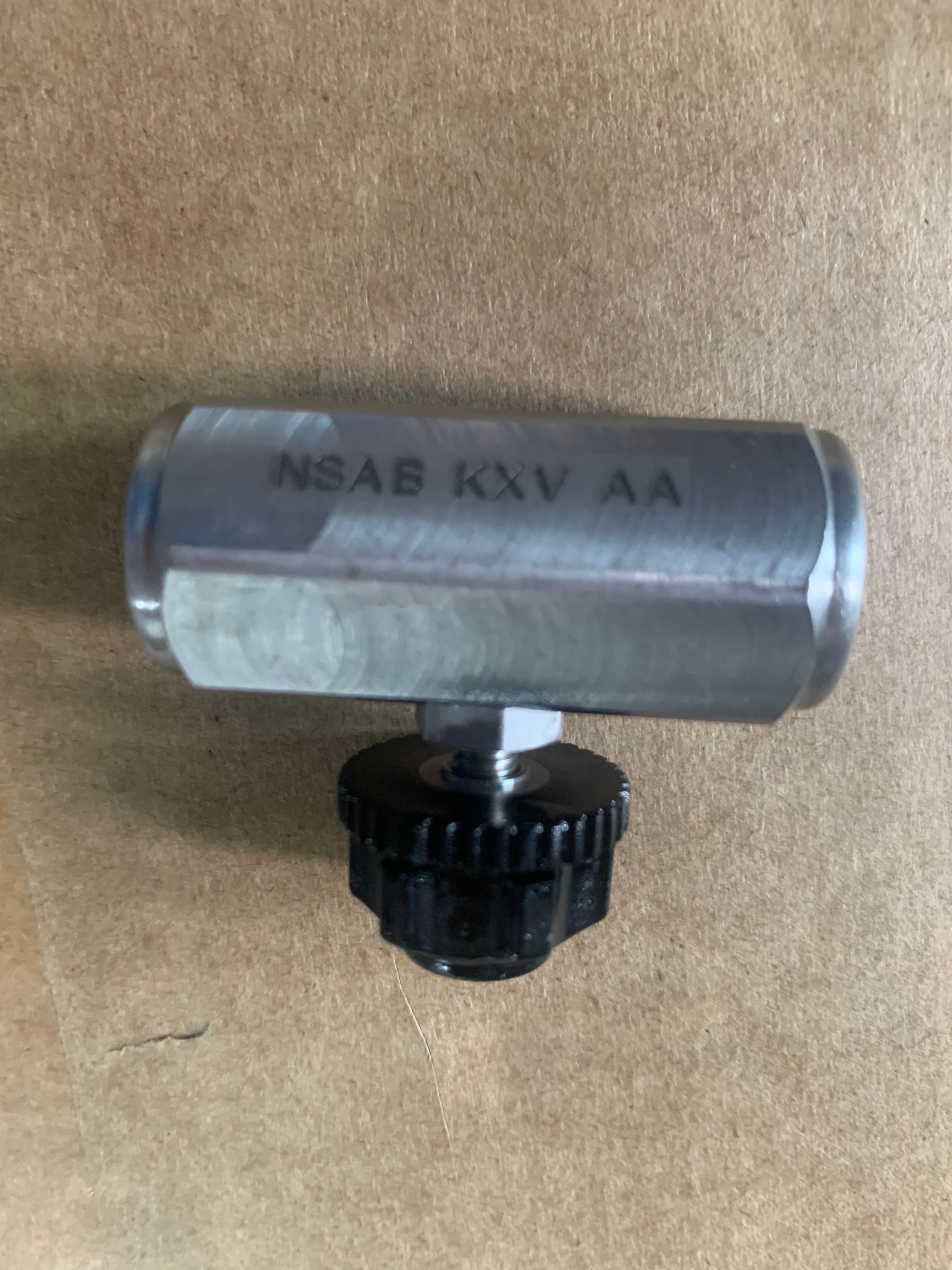 NSABKXVBT NSAB KXV BT A NSAB-KXV-BT NSABKXVAA SUN HYDRAULICS origin Adjustable gauge snubber, male 1/4" BSPP to female 1/4" BSPP
