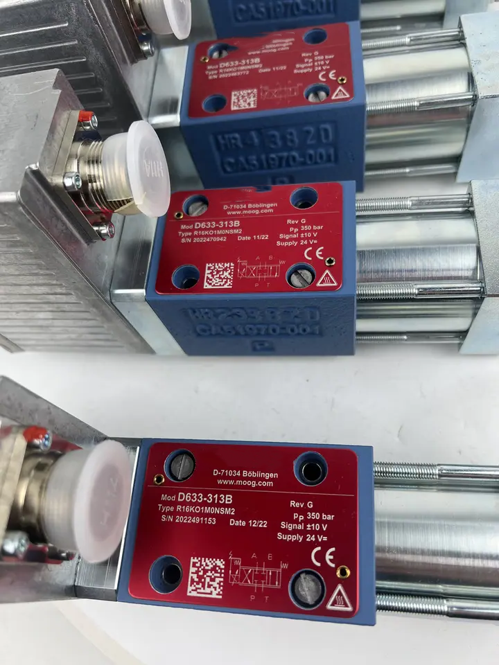 D633 Series Servo Valve D633-618 D633-618 D633 394A R02KA1M0NSS2 D662-1769E D02HXBWFNVTO Hydraulic Flow Valve