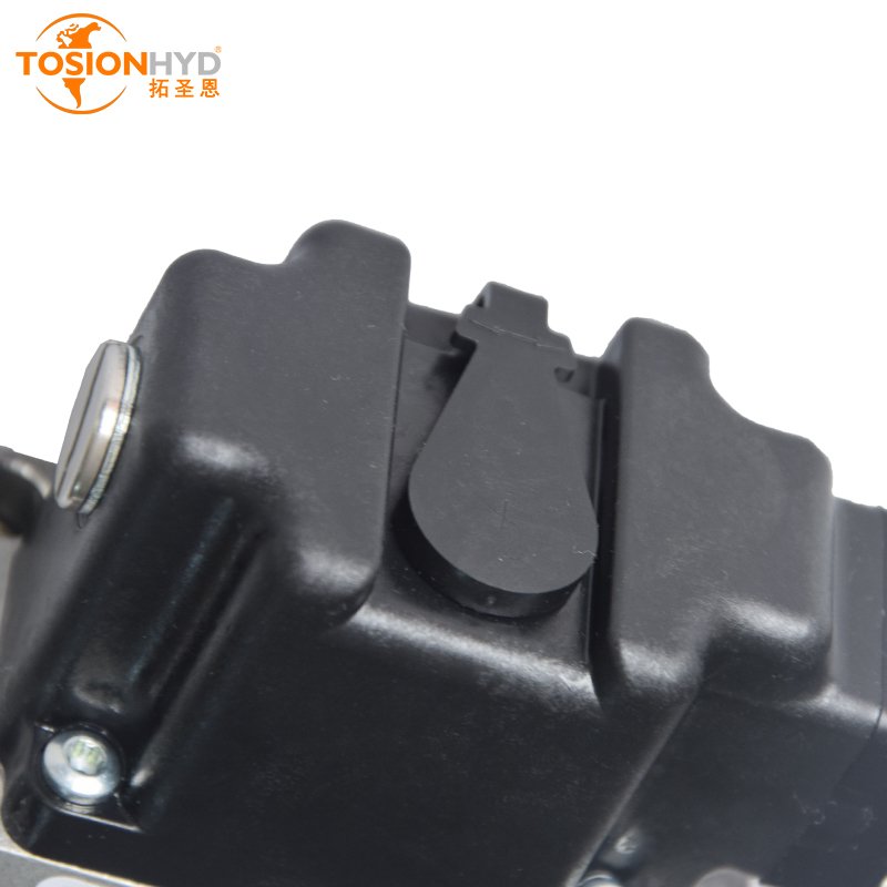 KVEBB1404 KVEBB1802 KVEBS0799 KVME11204 M46-2773 MCV104A5926E MCV104A7922 MCV104A7940 Hydraulic Valve