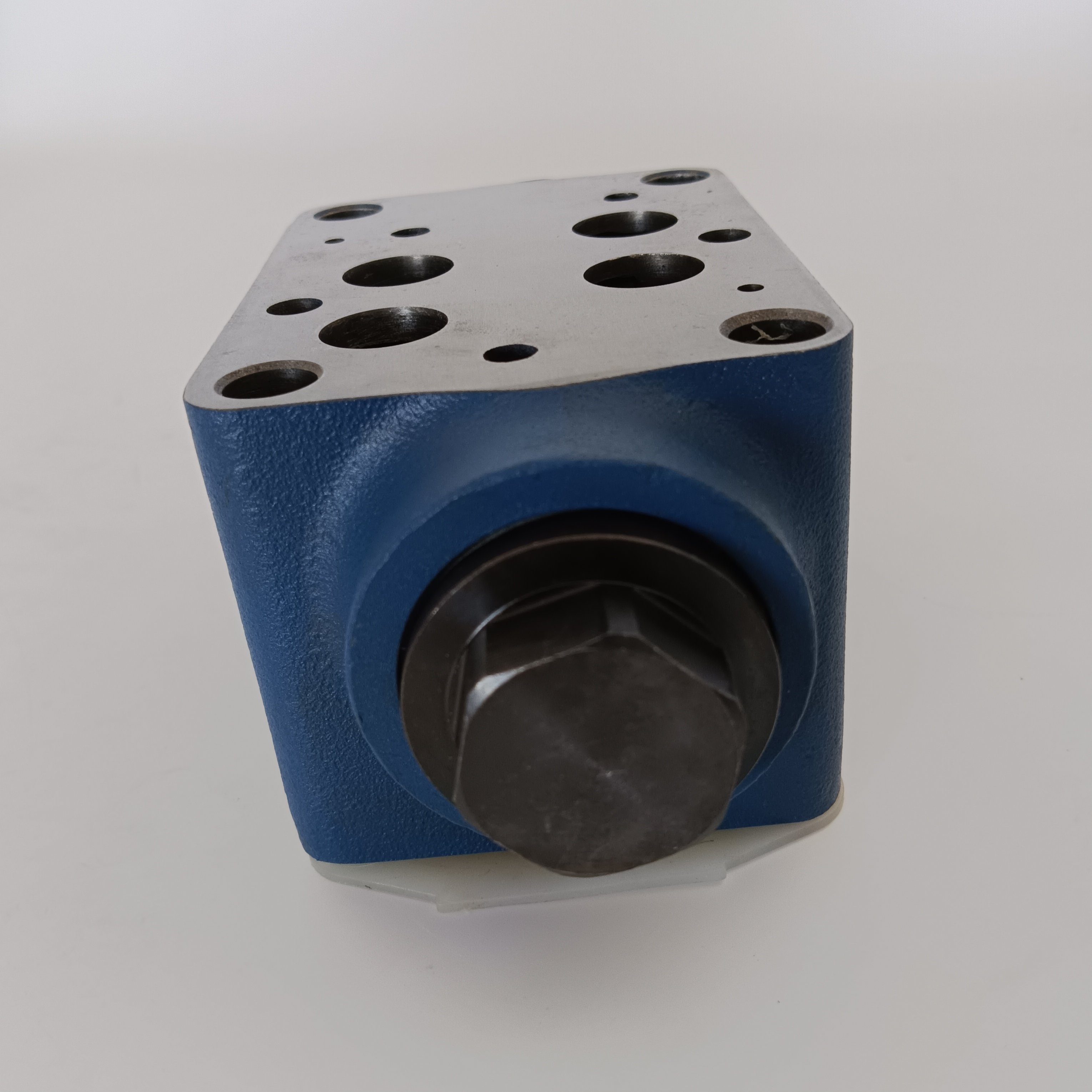 Plate Type Pipe Type Liquid Control Valve Z2S16-1-30Z Stacked Hydraulic Control Check Valve Pipe Type Liquid Control Valve