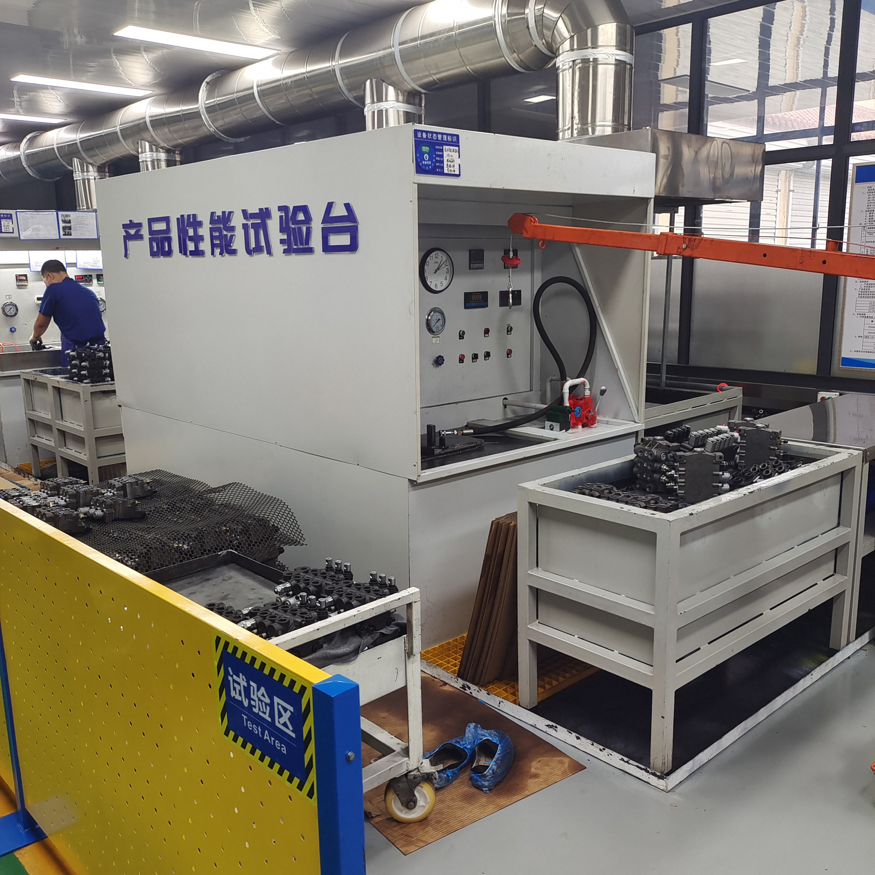 Direction Control Valves Agriculture Machine Distributor Hydraulic Valve 12v Solenoid Monoblock Valve Hydraulic