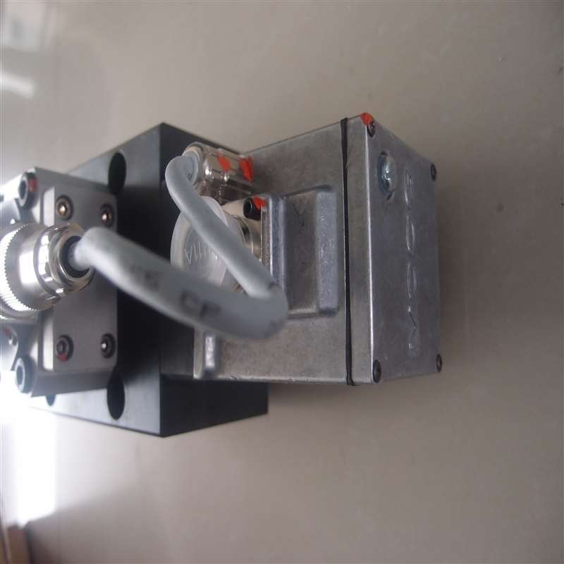 MOOG D791 D792 series spot servo valve D791-4028 hydraulic servo control valve